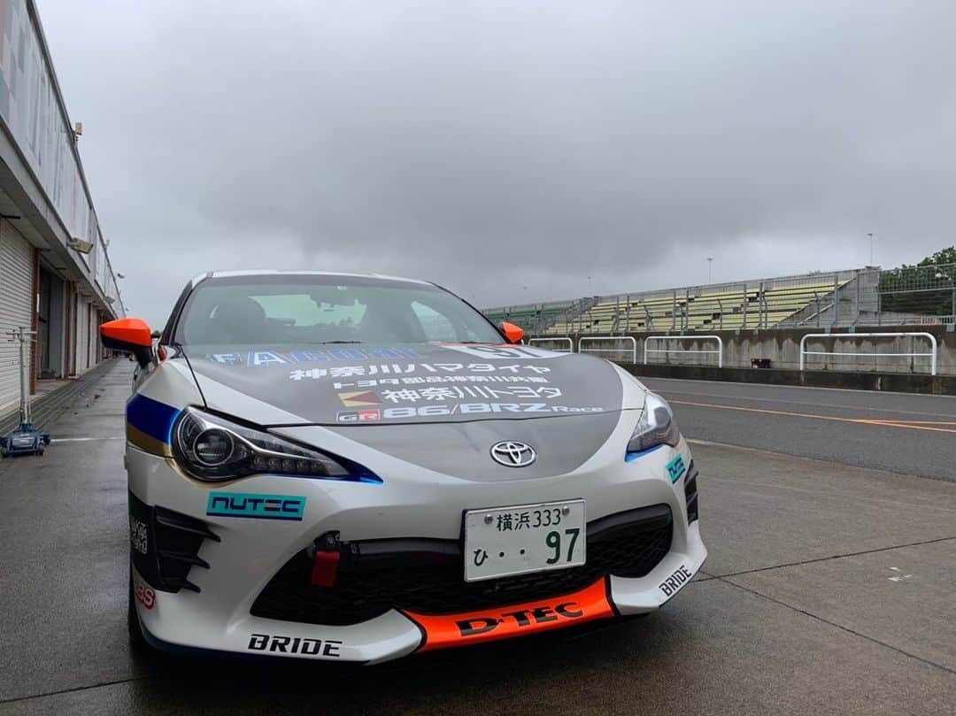 のインスタグラム：「86Race 十勝大会！  台風の影響でコロコロ変わる天気に翻弄されておりますが、昨年の良いイメージを脳内に刷り込んで週末を迎えたいと思います！  #チョコミント党  #北海道支部  #幸福駅 #ハジけるチャンプ」