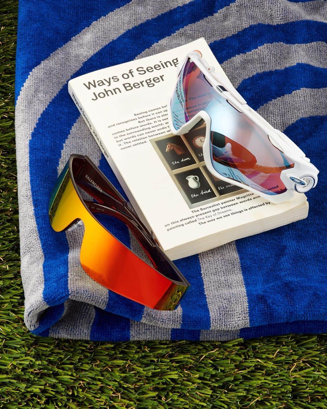 バーニーズ・ニューヨークのインスタグラム：「This season, colorful, aerodynamic eyewear, first made popular by @oakley in the ‘80’s, is having a major fashion moment. Head to #TheWindow to learn more about the sport-meets-street trend and shop our favorite styles.  Photographed by: @joetanisphotography」