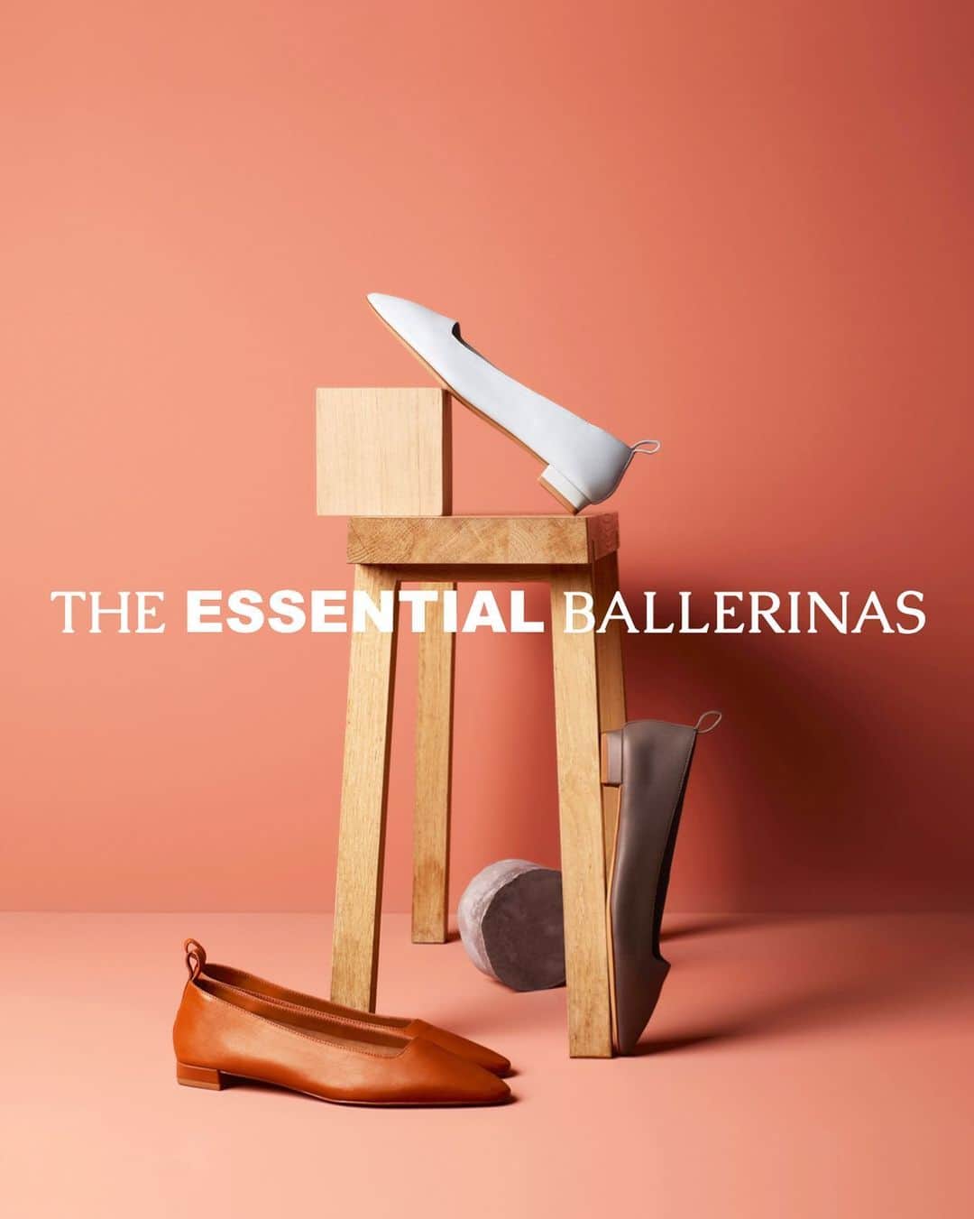 MANGOさんのインスタグラム写真 - (MANGOInstagram)「The Essential Ballerinas | It is proven that, sometimes, less is more. These ballerinas are the perfect epitome of minimalism, which means that go with everything, every time. Ballerinas: 53035033 #MangoFW19 #Mango」8月15日 23時14分 - mango