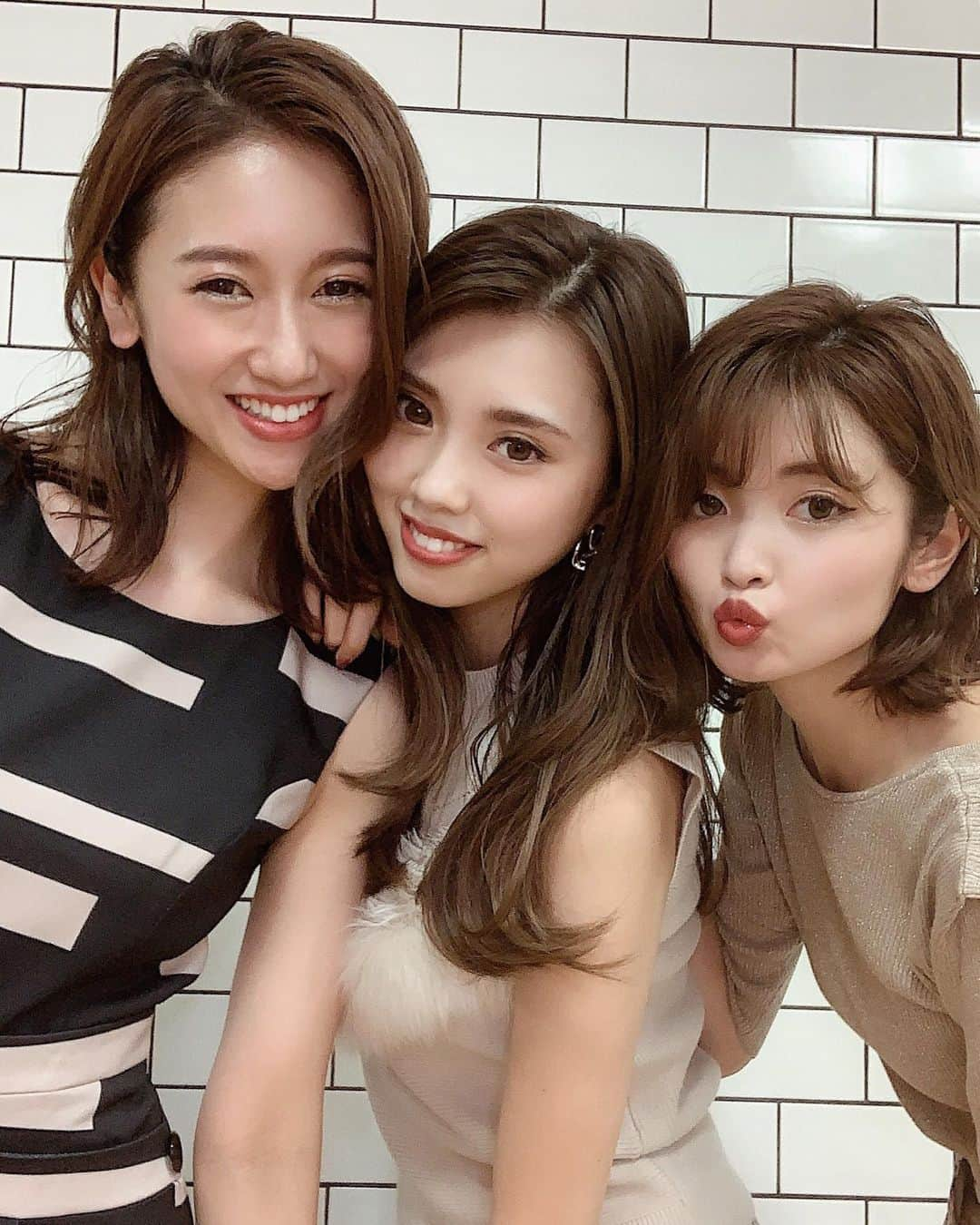 中村望美さんのインスタグラム写真 - (中村望美Instagram)「インスタライブご覧頂きありがとうございました🥰✨ ㅤㅤㅤㅤㅤㅤㅤㅤㅤㅤㅤㅤㅤ ㅤㅤㅤㅤㅤㅤㅤㅤㅤㅤㅤㅤㅤ @riendastyle のアカウントからまだご覧いただけるので、是非チェックしてくださいね💋 明日も欲しいものが沢山あるなぁ🤦‍♀️💓 ㅤㅤㅤㅤㅤㅤㅤㅤㅤㅤㅤㅤㅤ ㅤㅤㅤㅤㅤㅤㅤㅤㅤㅤㅤㅤㅤ #rienda #fashion #instalive」8月15日 23時15分 - nozomi_n0316