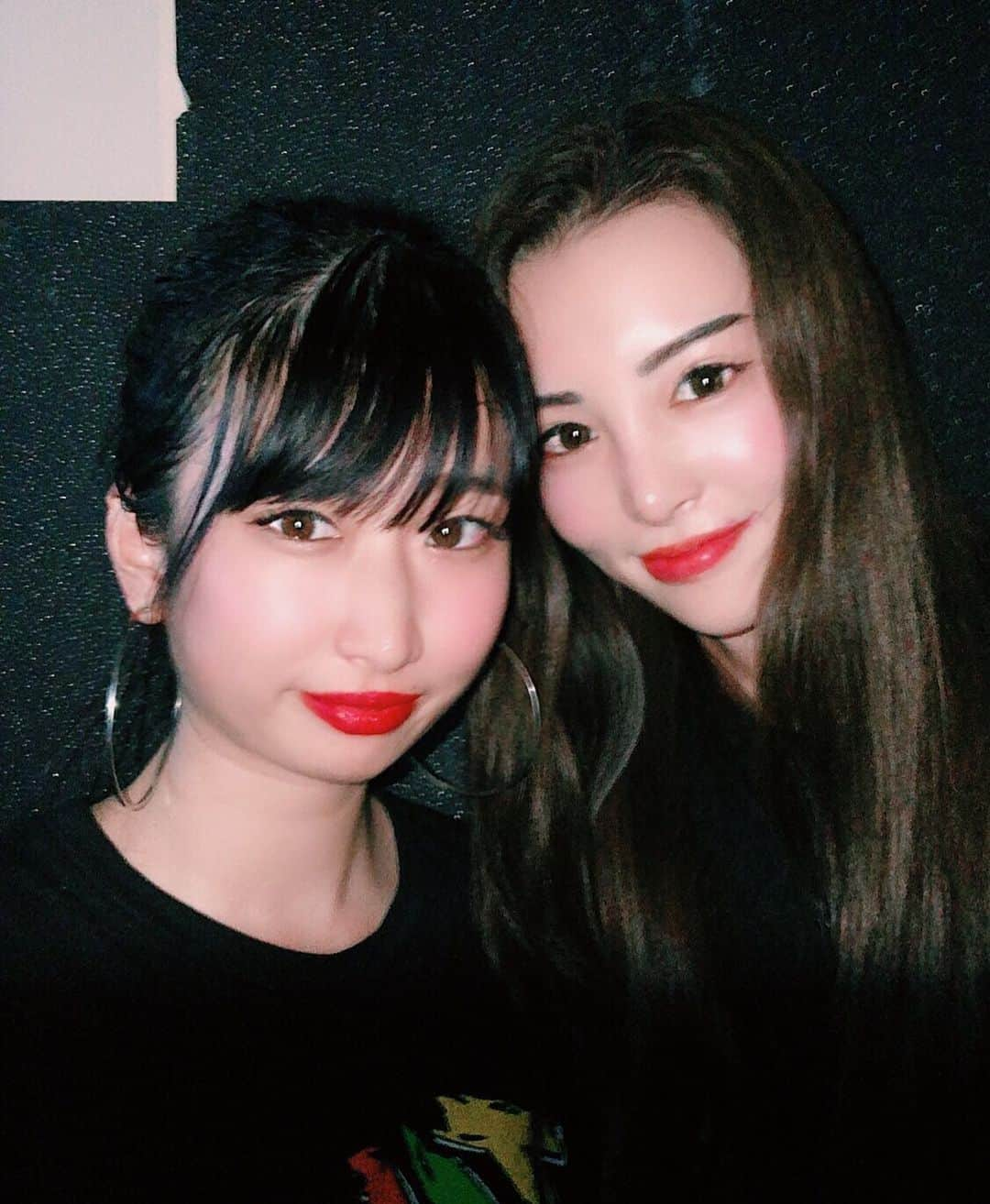 harubo515さんのインスタグラム写真 - (harubo515Instagram)「❤️🧡👭❤️🧡 たのしい 盆休み 🎤🎇🍻 #ももはる  #かおまる #mmhrstyle」8月15日 23時31分 - harubo515