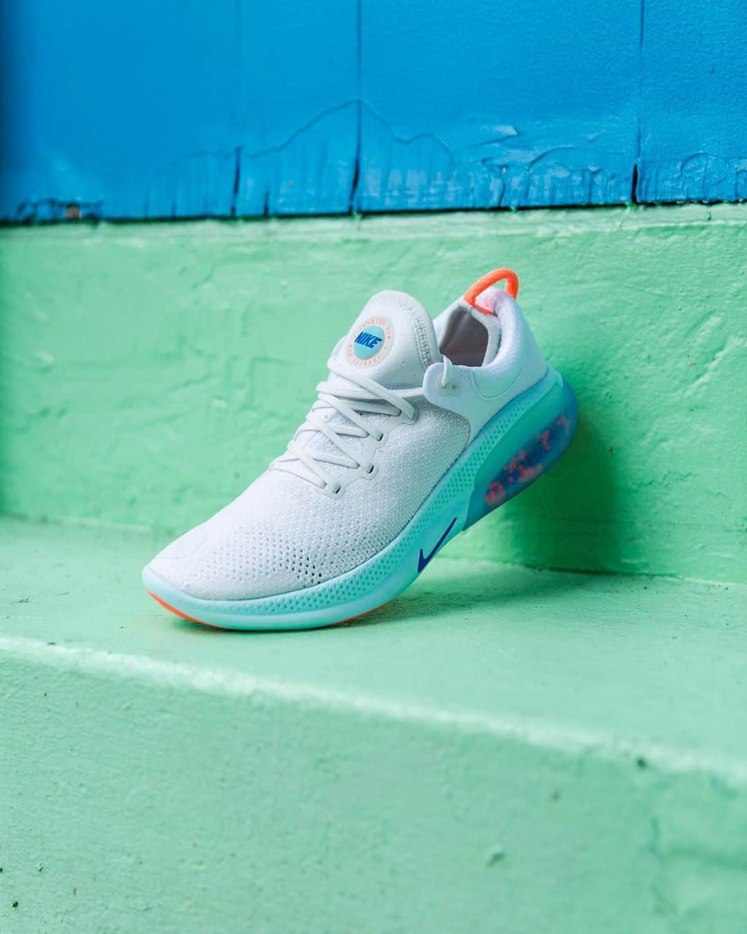 Foot Lockerさんのインスタグラム写真 - (Foot LockerInstagram)「Bouncy + Comfortable. #Nike Joryride Run Flyknit Available Now, In-Store and Online  Men's and Womens」8月15日 23時39分 - footlocker