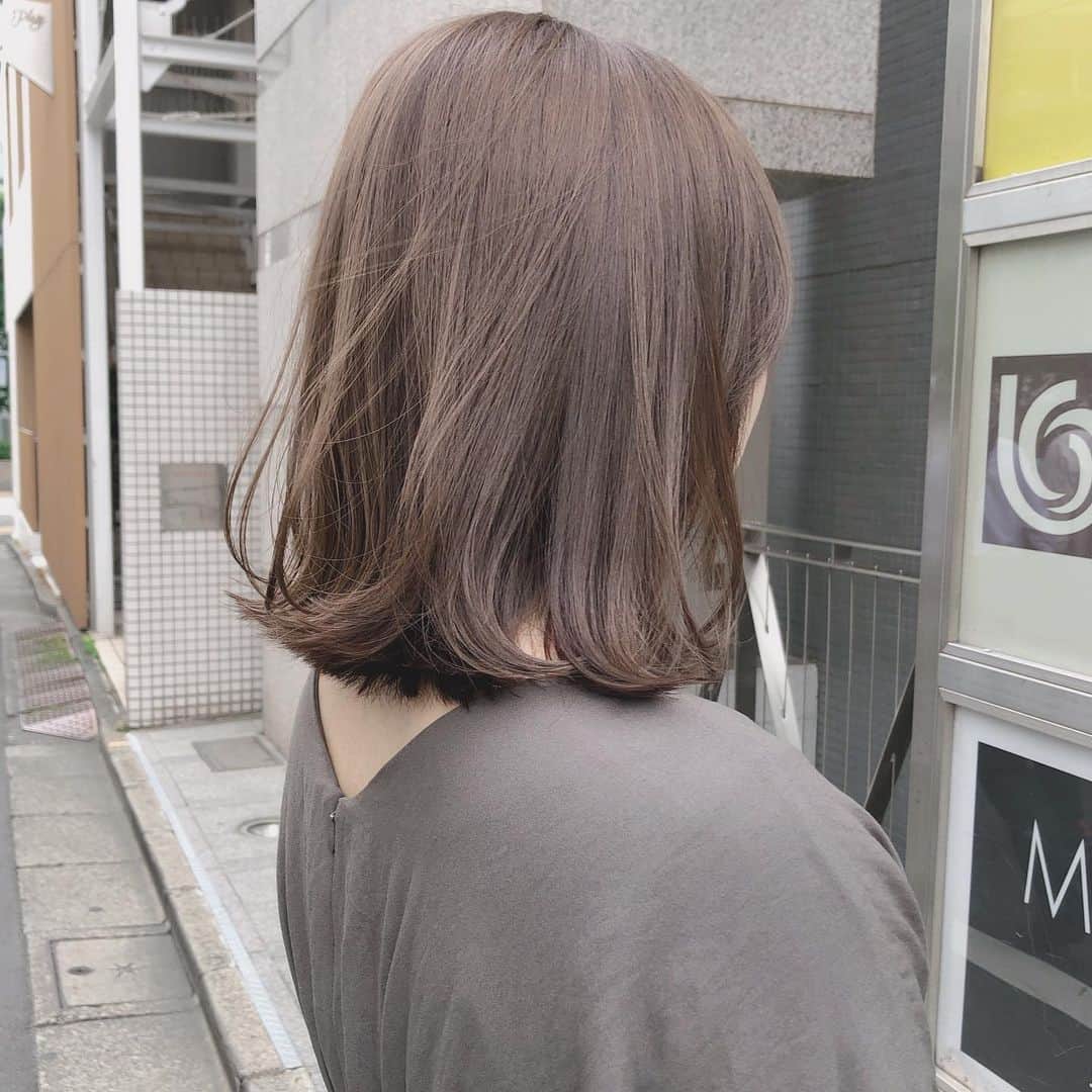 金田和樹さんのインスタグラム写真 - (金田和樹Instagram)「大人気ミルクティーベージュ♡」8月15日 23時59分 - kaneta.hair