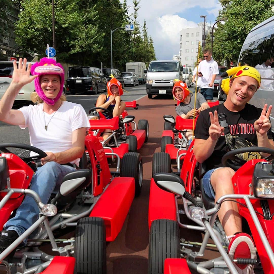 コルトン・ヘインズさんのインスタグラム写真 - (コルトン・ヘインズInstagram)「One of the coolest things I’ve ever done! Thanks @maricarjp for showing us all around Tokyo! This trip has brought out my inner child & so many childhood dreams have come true! Feeling so incredibly blessed & full of joy 🤗」8月16日 0時19分 - coltonlhaynes