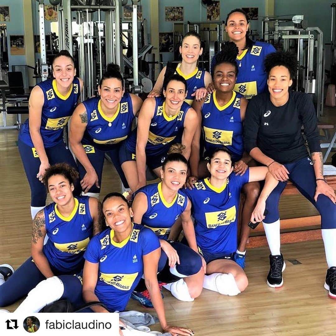 シェイラ・カストロのインスタグラム：「💪🏼💪🏼💪🏼 #saquarema #cbv #volei #voleibol #volleyball」