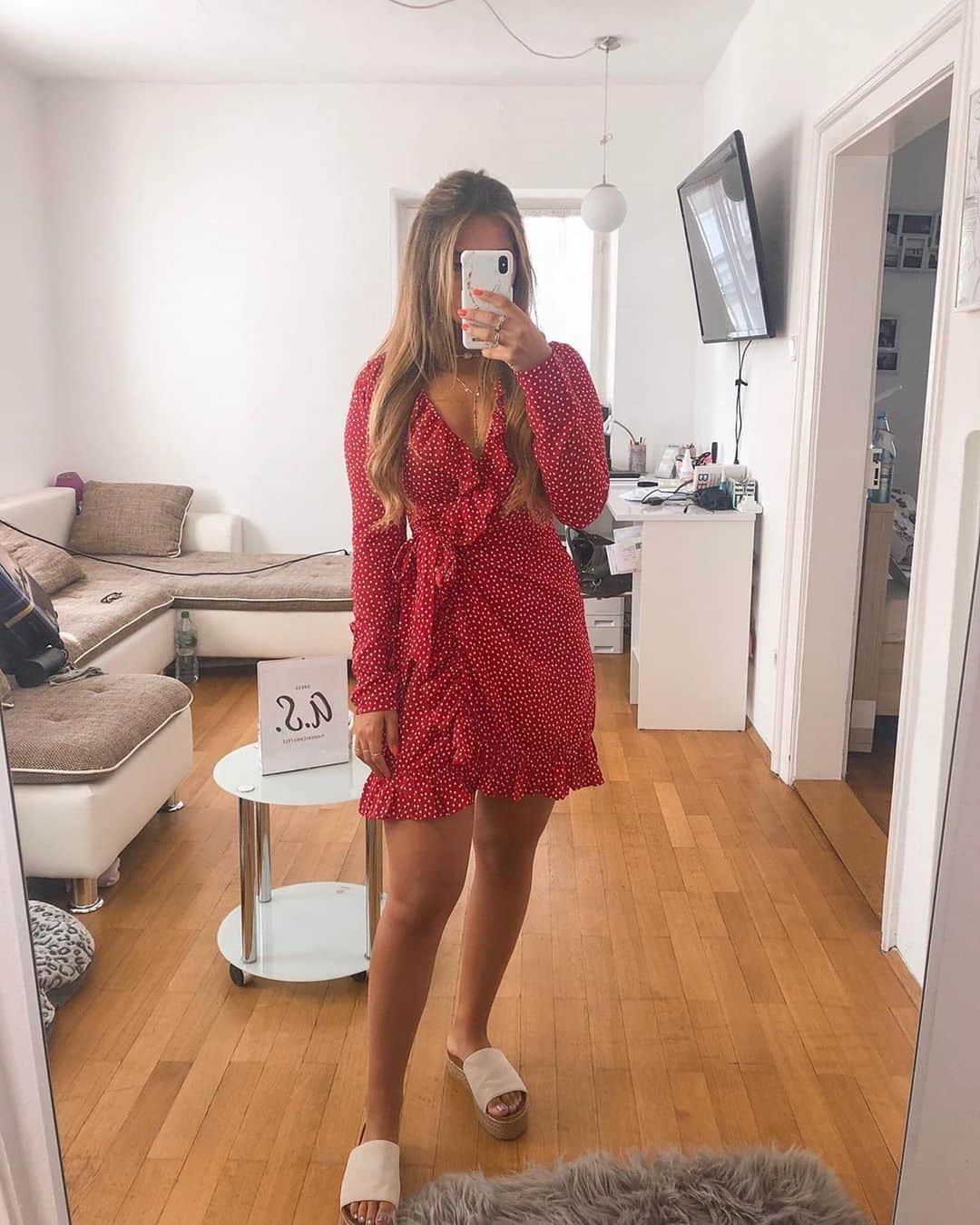 Angel™さんのインスタグラム写真 - (Angel™Instagram)「Beautiful. Which dress would you add to your shopping list? credit @jessyhartel #americanstyle #ootd #fashion #style #onlineshopping ❤️ #dress #dresses」8月16日 0時58分 - americanstyle