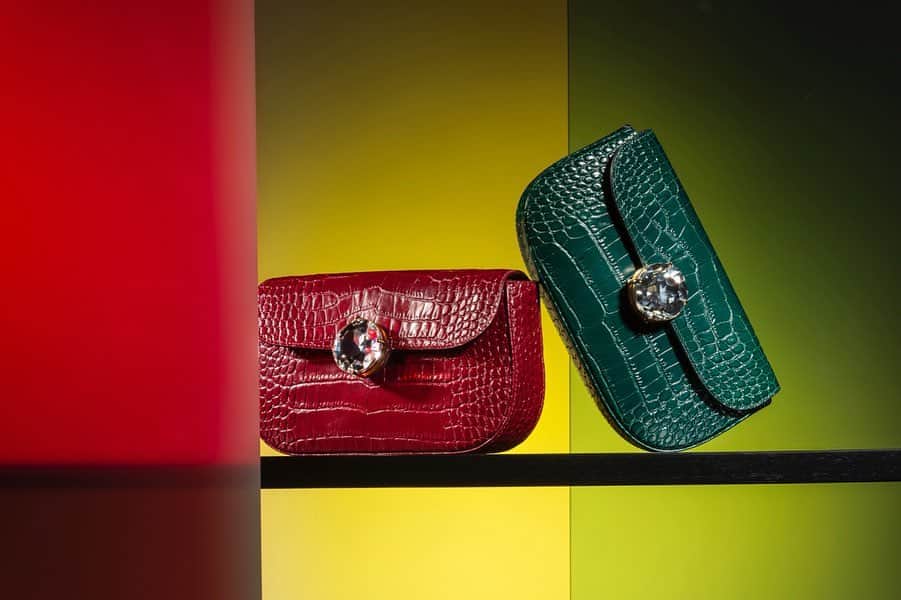 Miu Miuさんのインスタグラム写真 - (Miu MiuInstagram)「#MiuMiu presents a luxurious selection of new croco-printed leather bags. Discover more online.」8月16日 1時01分 - miumiu
