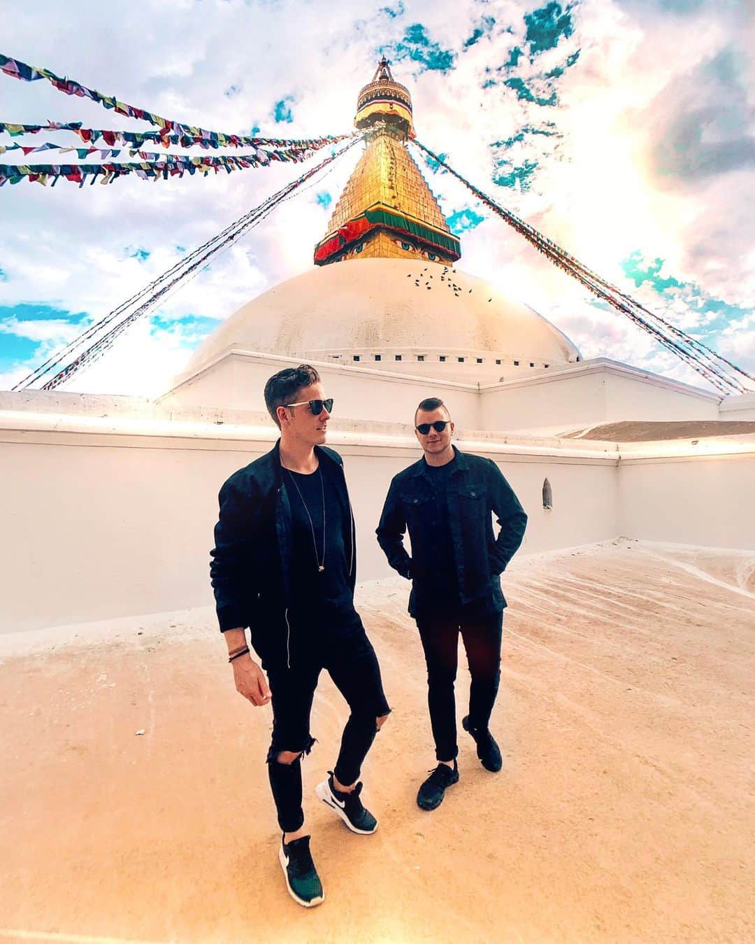 SICK INDIVIDUALSさんのインスタグラム写真 - (SICK INDIVIDUALSInstagram)「In Nepal for the first time and it was amazing ! Exploring the world is such a privilege 🙏🏻🙏🏻」8月16日 1時13分 - sickindividuals