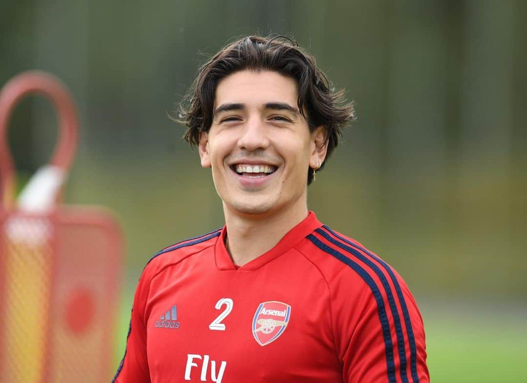 エクトル・ベジェリンさんのインスタグラム写真 - (エクトル・ベジェリンInstagram)「Looking at the comeback like👀」8月16日 1時36分 - hectorbellerin