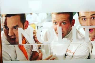 ニコラス・ブレンドンさんのインスタグラム写真 - (ニコラス・ブレンドンInstagram)「#tbt to filming Kitchen Confidential, a show that deserved much more. #anthonybourdain  #kitchenconfiendtial #americansitcom #bradleycooper #jamieking #nicholasbrendon #johnfrancisdaley #owainyeoman #bonniesomerville #johncho」8月16日 1時37分 - nicholasbrendon