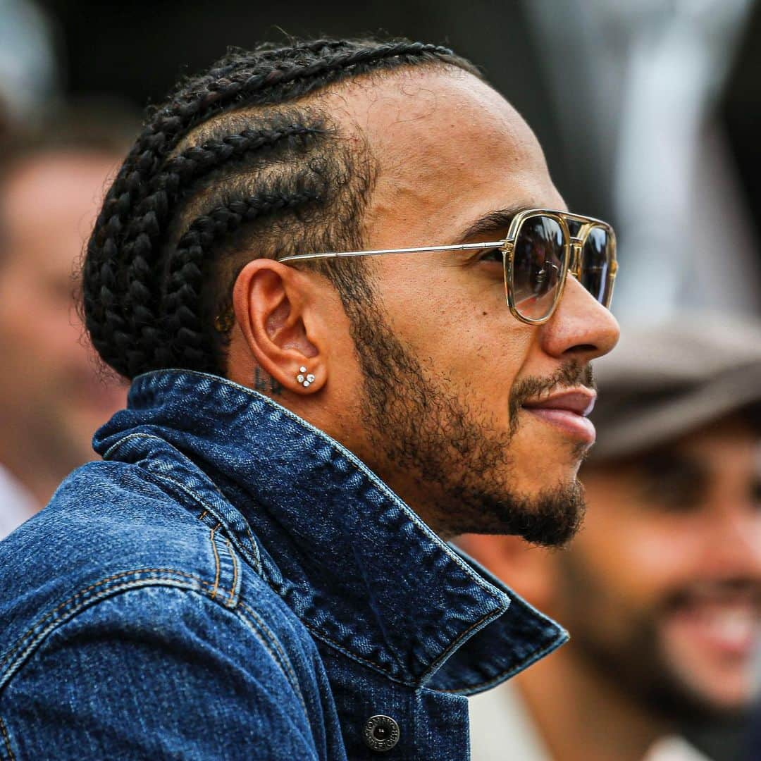 MERCEDES AMG PETRONASさんのインスタグラム写真 - (MERCEDES AMG PETRONASInstagram)「‪#TBT 😎 @lewishamilton rocking that vintage @lozzaocchiali sunglasses look in Hockenheim! 😍‬ • ‪#Lozza1878 #LozzaOcchiali ‬#LH44 #MercedesAMGF1 #MercedesAMG #ThrowbackThursday」8月16日 1時55分 - mercedesamgf1