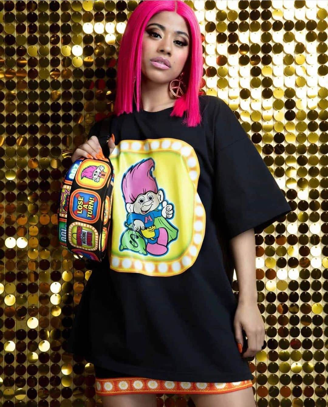 Moschinoさんのインスタグラム写真 - (MoschinoInstagram)「Moschino + Trolls @hennessycarolina #moschino @itsjeremyscott #hennessycarolina #trolls Photo @marco_ovando #marcoovando」8月16日 3時22分 - moschino