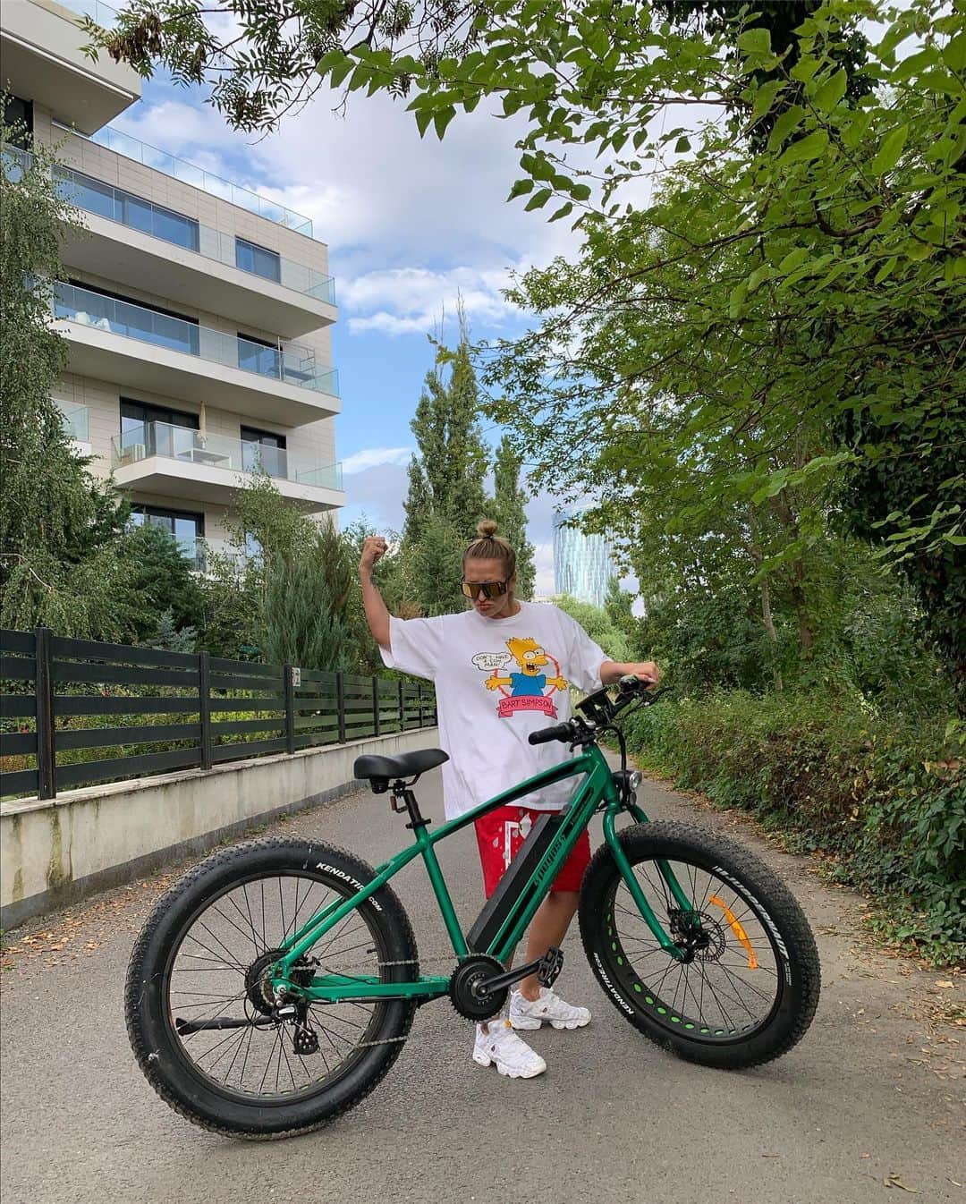 Delia Matacheさんのインスタグラム写真 - (Delia MatacheInstagram)「@bicicletelepegas 👍✅ pt ca urasc statul in masina!!!」8月16日 3時19分 - delia