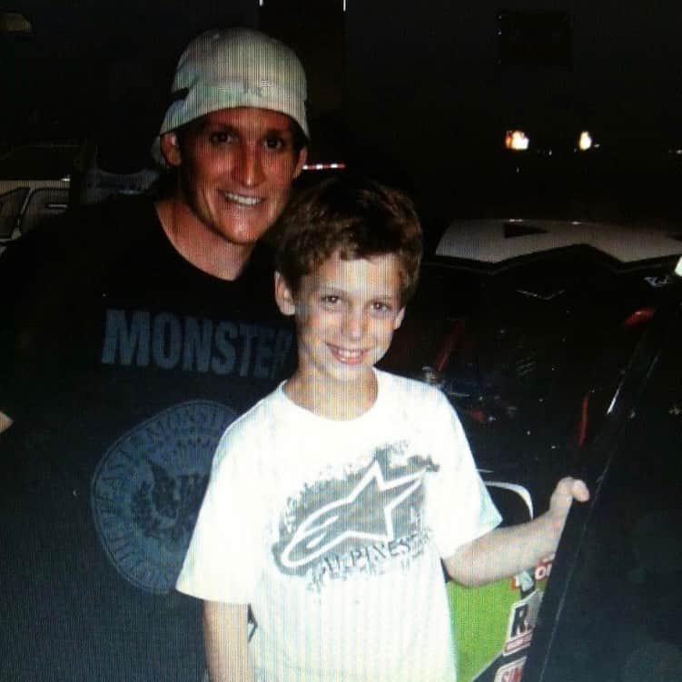 リッキー・カーマイケルさんのインスタグラム写真 - (リッキー・カーマイケルInstagram)「#tbt 2009.  Young buck @adamcianciarulo came to check out a car race🤙🏼🤙🏼」8月16日 4時20分 - rickycarmichael