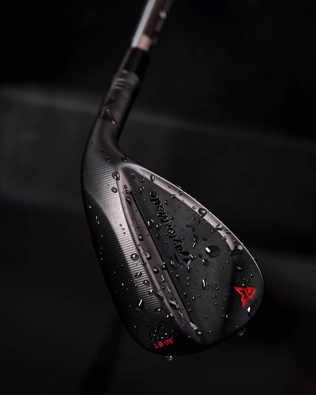 テーラーメイド ゴルフさんのインスタグラム写真 - (テーラーメイド ゴルフInstagram)「Short game drip. 💧  The all-new #MG2wedge also comes in matte black.」8月16日 4時40分 - taylormadegolf