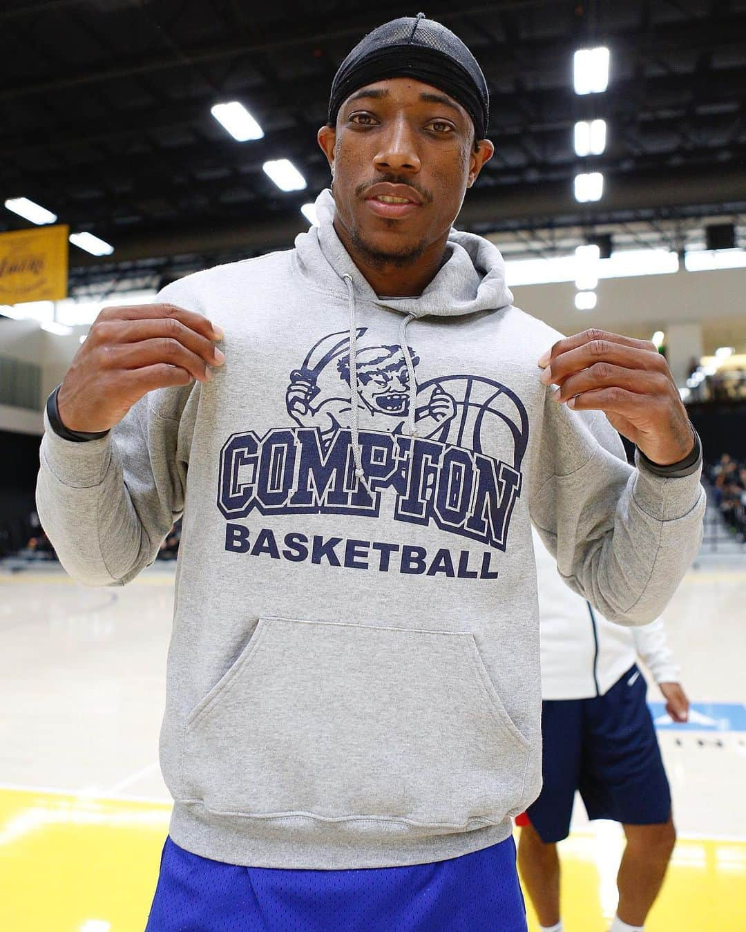 NBAさんのインスタグラム写真 - (NBAInstagram)「2014/2016 🇺🇸🥇🥇 @demar_derozan stops by @usabasketball #USABMNT practice in Los Angeles! #Comp10」8月16日 4時57分 - nba