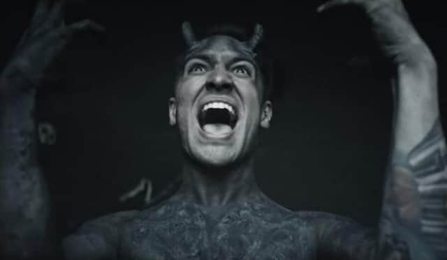 Alternative Pressさんのインスタグラム写真 - (Alternative PressInstagram)「TOP 10 Brendon Urie Metal Moments: All right, so it’s the fall of 2015. *snickers uncontrollably* @brendonurie enters heaven in the “Emperor’s New Clothes” music video, or so we thought. Basically, the heavenly gates are like, “Yo, Brendon, you don’t belong. GTFO.” And Brendon is all, “WTF, AHHHH!” down into the fiery pits of hell where he then transforms into the goddamn devil. Also, if you didn’t realize we were paying homage to Urie’s @falloutboy Drunk History, then educate yourselves.⁠ LINK IN BIO⁠ .⁠ .⁠ .⁠ #brendonurie #beebo #brendonuriemetal #drunkhistory #falloutboydrunkhistory #brendonuriedrunkhistory #emperorsnewclothes #patd #panicatthedisco #positivehardcorethursday #altpress #alternativepress」8月16日 5時00分 - altpress