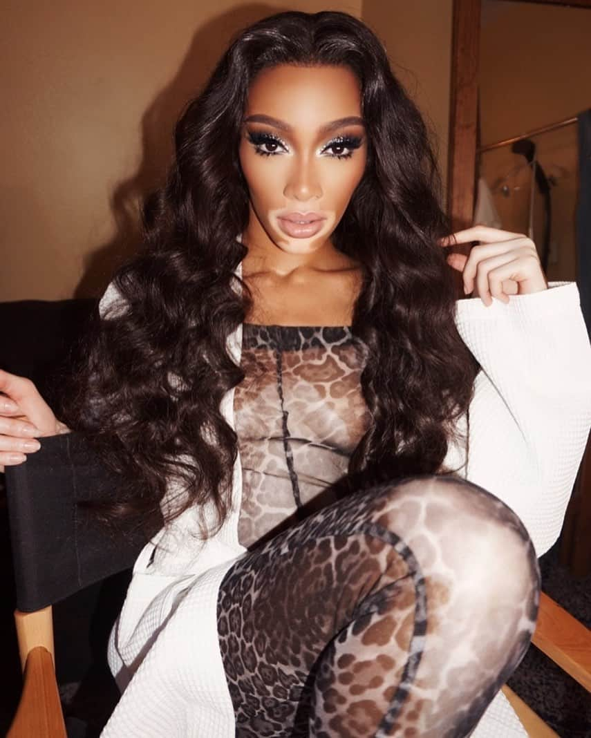 ウィニー・ハーロウさんのインスタグラム写真 - (ウィニー・ハーロウInstagram)「Winnieta Hardon 💋✨」8月16日 5時17分 - winnieharlow