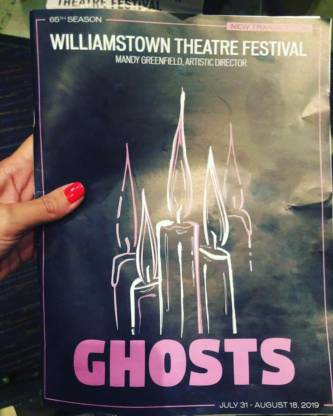 ケイティ・ホームズさんのインスタグラム写真 - (ケイティ・ホームズInstagram)「This is AMAZING!!!!!! @umathurman is so stunning as always. Beautiful performances by all. #williamstowntheatrefestival #ghosts」8月16日 5時24分 - katieholmes