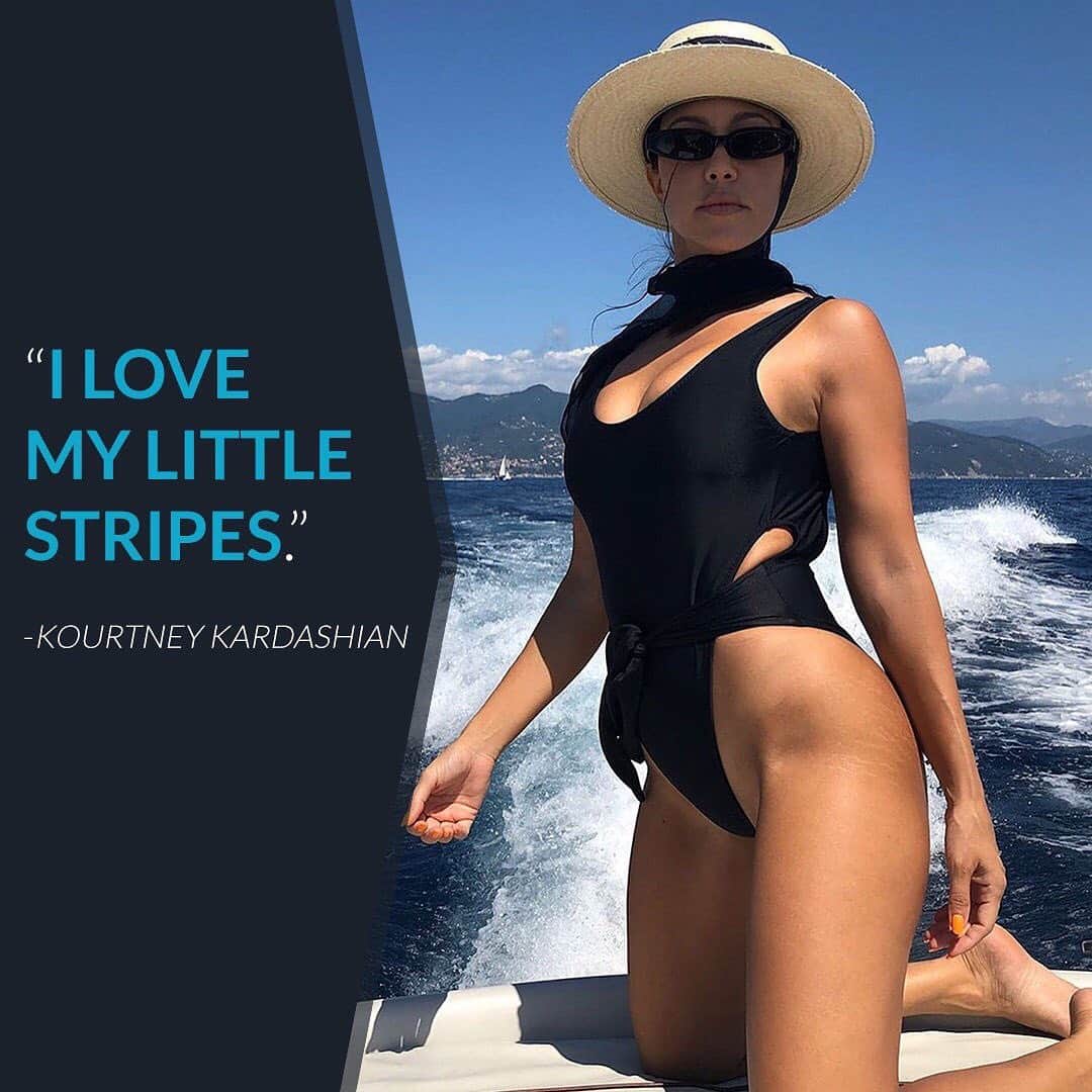 E! Onlineさんのインスタグラム写真 - (E! OnlineInstagram)「Kourtney Kardashian is wearing her stretch marks with pride. (📷: @kourtneykardash)」8月16日 5時32分 - enews