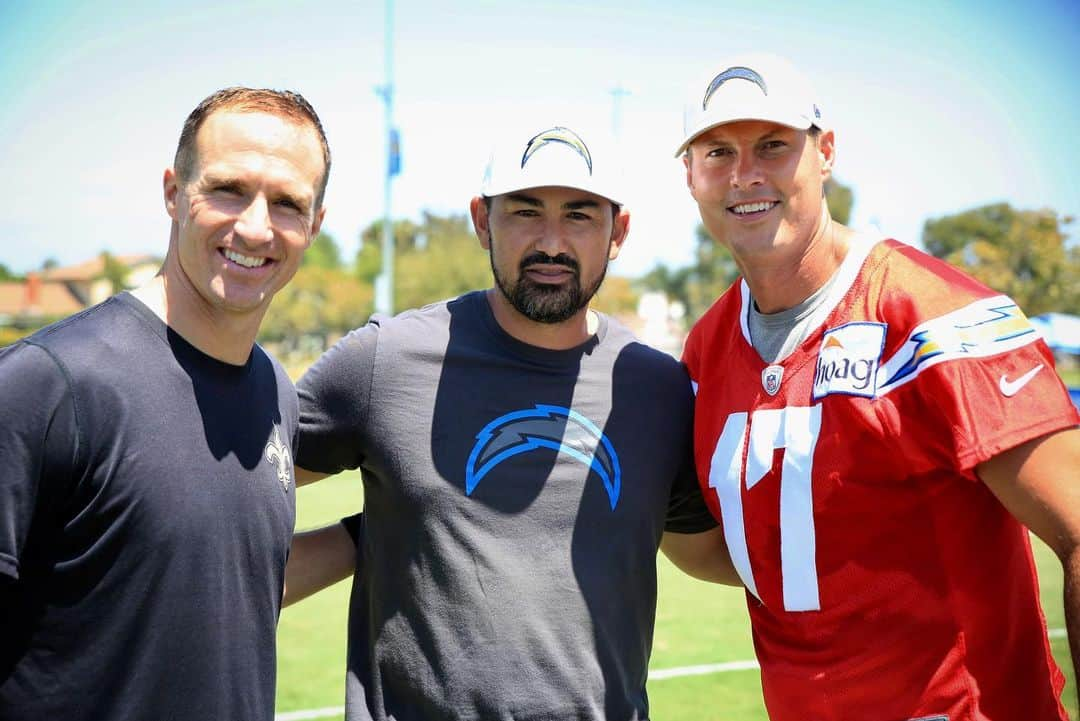 エイドリアン・ゴンザレスさんのインスタグラム写真 - (エイドリアン・ゴンザレスInstagram)「Getting excited for the season! @Chargers ⚡️⚡️⚡️」8月16日 5時36分 - adrian_eltitan