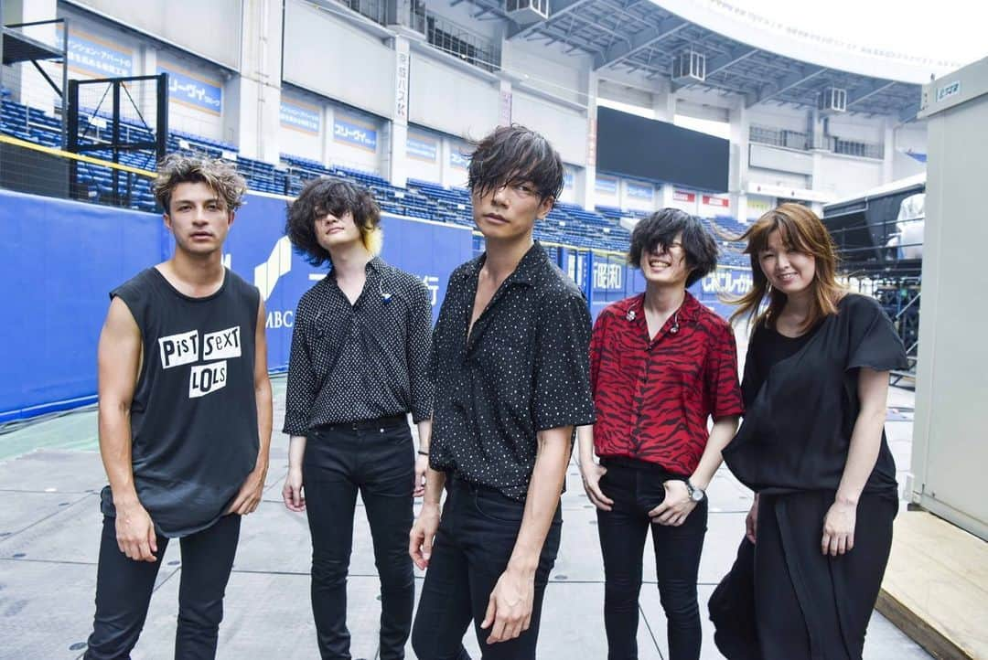 [ALEXANDROS]さんのインスタグラム写真 - ([ALEXANDROS]Instagram)「ありがとう、サマソニ。﻿ ﻿ 洋平﻿ ﻿ #サマソニ  #alexandros」8月16日 16時19分 - alexandros_official_insta