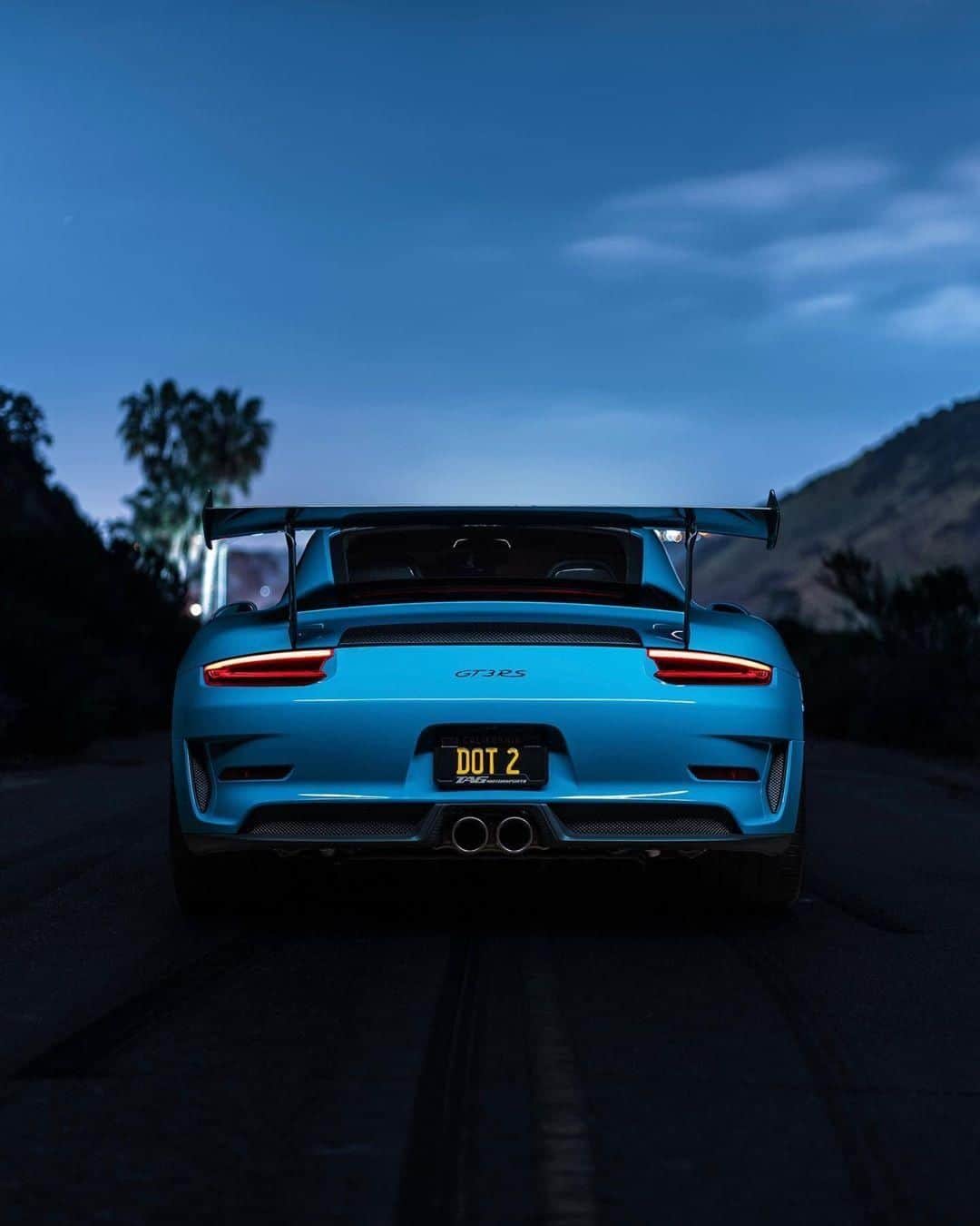 Porscheさんのインスタグラム写真 - (PorscheInstagram)「A wide-set GT3 RS sits squat and assured on the road, ready to disappear into the blue hour. #Porsche #PorscheMoment #BlueHour #911 #GT3RS (📸: @dot2rs | @max_fotography) -- Combined fuel consumption in accordance with EU 6: 911 GT3 RS: 13,2 l/100 km; CO2 emissions: 303 g/km」8月16日 16時30分 - porsche