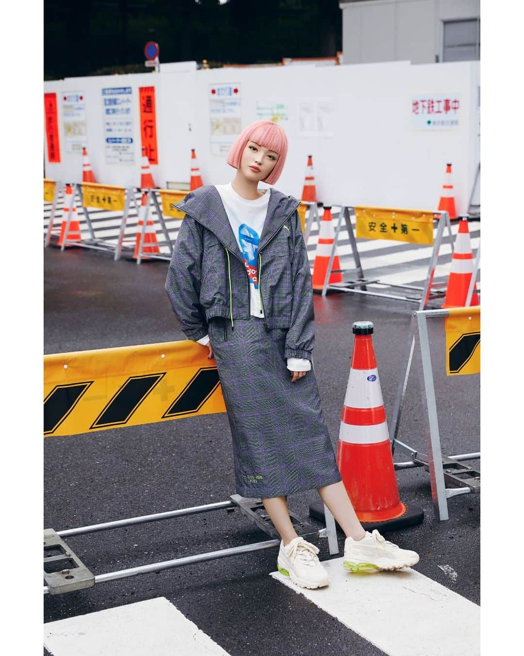 スライさんのインスタグラム写真 - (スライInstagram)「ㅤㅤㅤㅤㅤㅤㅤㅤㅤㅤㅤㅤㅤ PUMA x SLY MODEL / imma ( @imma.gram ) ——————————————————— PUMAとのコラボレーションアイテムを2019年9月6日(金)より発売。 SHEL’TTER WEB STOREでは本日8月16日(金)正午より入荷リクエスト受付。9月5日(木)より販売開始。 ——————————————————— ☑︎PUMA x SLY NYLON JACKET (030CAK01-0550) M/BEG,M/GRY ¥10,990+tax ☑︎PUMA x SLY NYLON MIDI SKIRT (030CAK01-0560) M/BEG,M/GRY ¥8,490+tax ☑︎PUMA x SLY CELL STELLAR WNS (030CAK01-5520) IVOY ¥13,800+tax ——————————————————— #PUMAxSLY #SLY」8月16日 16時33分 - sly_official