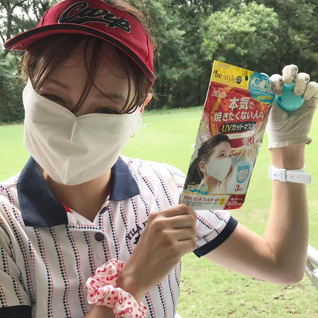 古田ちさこさんのインスタグラム写真 - (古田ちさこInstagram)「後輩西片くん @yuka__golf と初ラウンド🏌️‍♂️‍♀️ 📍#相武カントリー倶楽部  都内でまわったの初めて❗️ 暑かったけど楽しかったです☺️🎶 15ホール目くらいからはUVカットマスクと冷えピタを装備して変質者になりました。笑 あと真夏日のラウンド1.2回だと思うけど氷のう買おうかな😂 .  #golf#ゴルフ#ゴルフ初心者#ゴルフラウンド#初心者ゴルフ女子#カープゴルフグッズ#カープコラボ#ゴルフ女子コーデ#フィラゴルフ#golffashion#ゴルフ好きな人と繋がりたい#初心者ゴルファー#ゴルフスイング#golfisfun#golfgirl#カープサンバイザー#カープ女子#filagolf#カープコラボ」8月16日 17時00分 - chisakofuruta