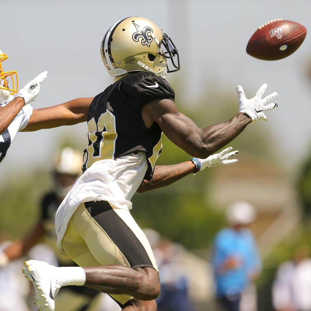 ニューオーリンズ・セインツさんのインスタグラム写真 - (ニューオーリンズ・セインツInstagram)「more photos from today's Saints-Chargers practice at our bio link! ⚜️⁠⠀ ⁠⠀ #SaintsCamp」8月16日 9時26分 - saints