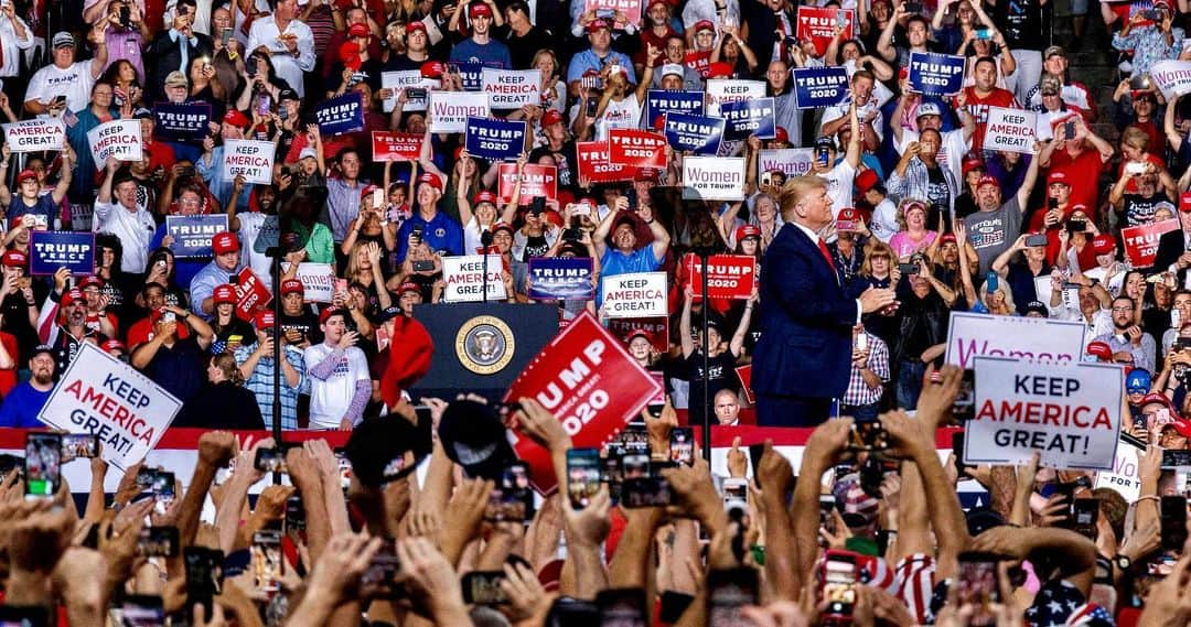 ドナルド・トランプさんのインスタグラム写真 - (ドナルド・トランプInstagram)「Thank you New Hampshire. KEEP AMERICA GREAT! #KAG2020」8月16日 10時34分 - realdonaldtrump