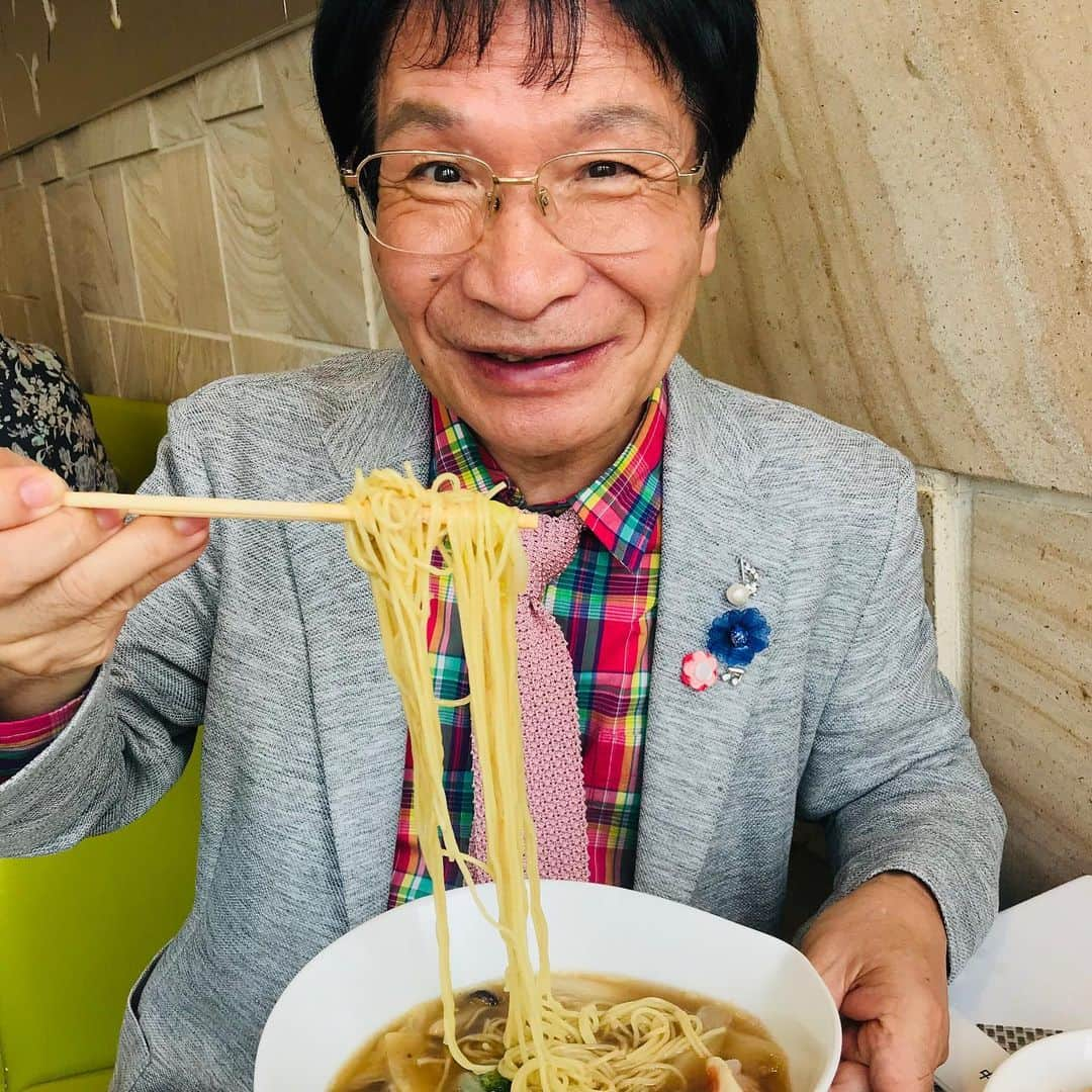 尾木直樹さんのインスタグラム写真 - (尾木直樹Instagram)「タラバガニ入りつゆそば大好き💕😘暑い日には熱い中華🥵美味しいね！！ - #異常な暑い日に#池袋で#中華そば#美味しい#コンサート#黒柳徹子さんの #ハートフルコンサート#楽しかった❤️」8月16日 10時55分 - oginaoki_ogimama