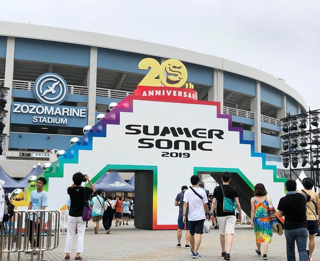B’zさんのインスタグラム写真 - (B’zInstagram)「SUMMER SONIC 2019 at Zozo Marine Stadium & Makuhari Messe  #Bz #SummerSonic #サマソニ」8月16日 11時07分 - bz_official_insta