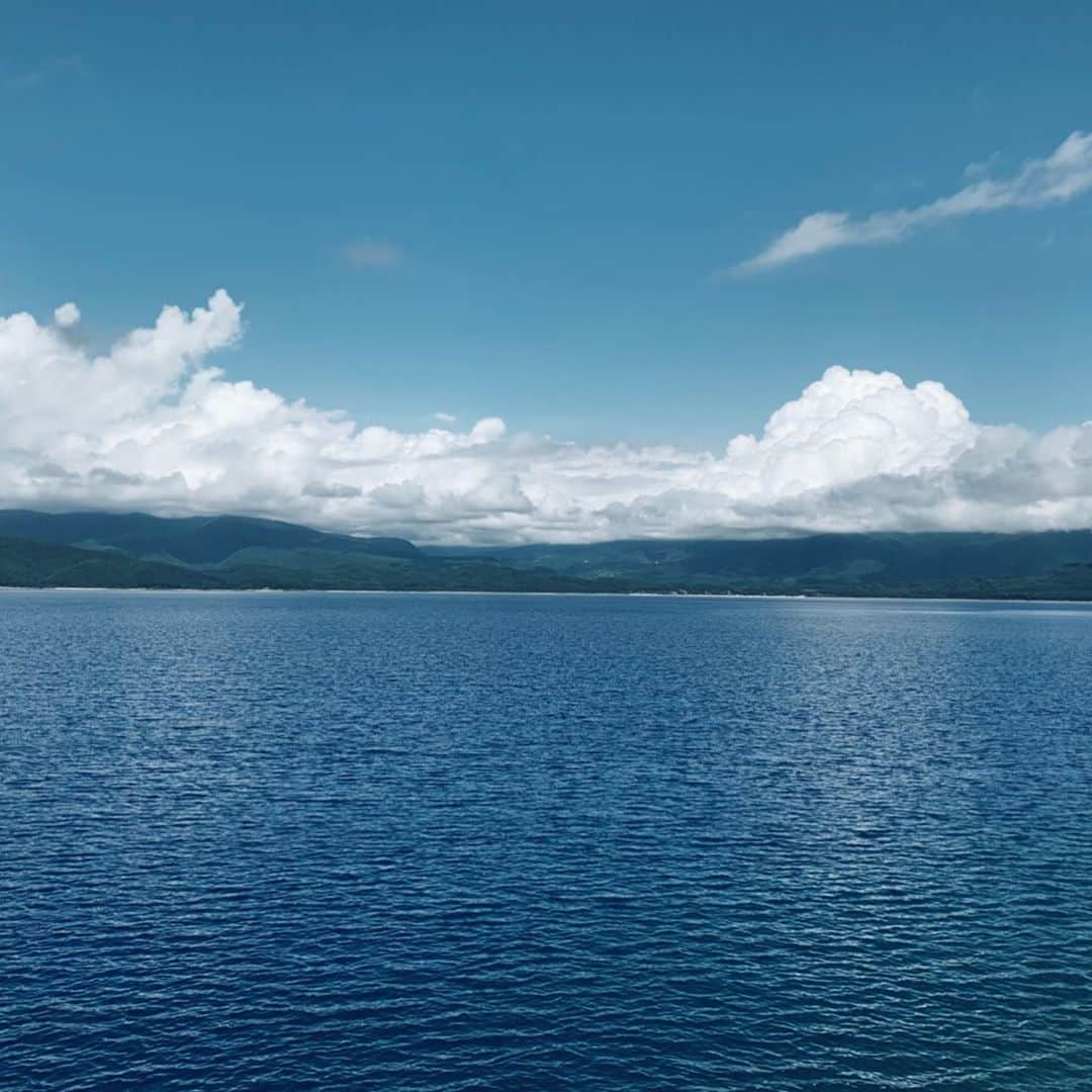 樋口千紗さんのインスタグラム写真 - (樋口千紗Instagram)「これも透け透け！ . これがLake Tazawaの極みや。 . #田沢湖 #湖 #laketazawa #秋田 #秋田デート #自然 #車デート #デートコーデ #夏休み #バケーション #ミスコン #ladyuniversejapan #レディユニバースジャパン」8月16日 11時42分 - chisa.higuchi