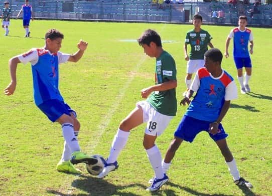 ジーコさんのインスタグラム写真 - (ジーコInstagram)「Presença do Ichikawa FC no Centro de Futebol Zico para uma temporada de treinos e jogos pre Copa Amizade Brasil Japao na categoria Sub 15.Jogaram contra o Boavista (2x4)e Escola de Futebol Zico 10(6x1).Beleza mulekada. Tem 20 anos que eles participam dessa pre-temporada.Obrigado japas.」8月16日 13時09分 - zico