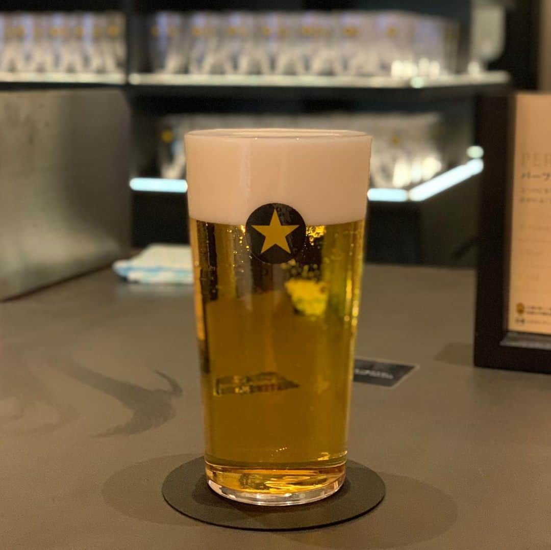 くろさんのインスタグラム写真 - (くろInstagram)「SAPPORO⭐️THE BAR #サッポロ生ビール黒ラベルTHEBAR #サッポロ生ビール黒ラベル #サッポロ黒ラベル #パーフェクト黒ラベル #サッポロビール #lovebeer #男は黙ってサッポロビール #sapporobeer #黒ラベルの聖地」8月16日 13時33分 - m6bmw