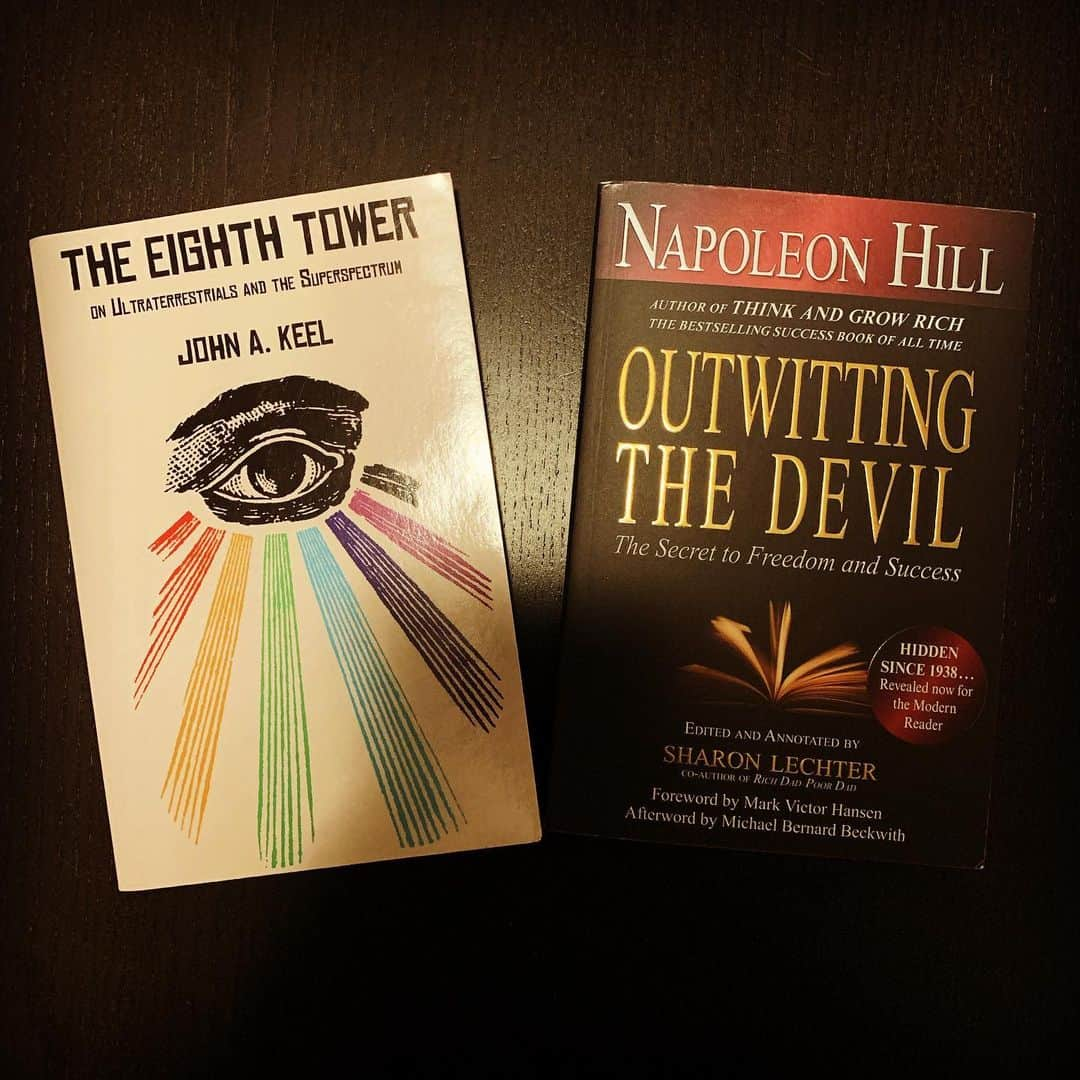 ブライス・ジョンソンさんのインスタグラム写真 - (ブライス・ジョンソンInstagram)「Just received a Couple new books 📚 I’m excited to read. 1) ‘The Eighth Tower’ by John A. Keel / Is there a single intelligent force behind all religious, occult, and UFO phenomena? Are we pawns ♟ in a celestial game? Keel explores these phenomena, and in doing so reveals the shocking truth about our present position and future destiny in the cosmic scheme of things. 2) ‘Outwitting The Devil’ by Napoleon Hill / A controversial follow up and companion to the world renown and international bestseller ‘Think and Grow Rich’ only this time Hill reveals with the help of the Devil 😈 why we fail or stall out in our dreams. Let me know what your reading and comment below! #occult #occultbooks」8月16日 13時43分 - mrbrycejohnson