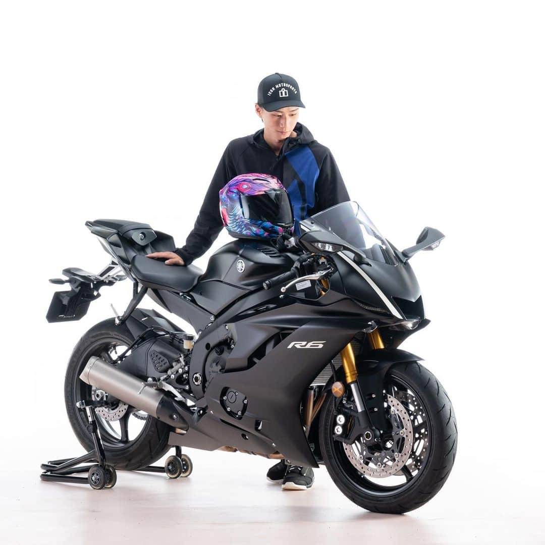 みやゆうのインスタグラム：「お前が好きだ。 #yzfr6」