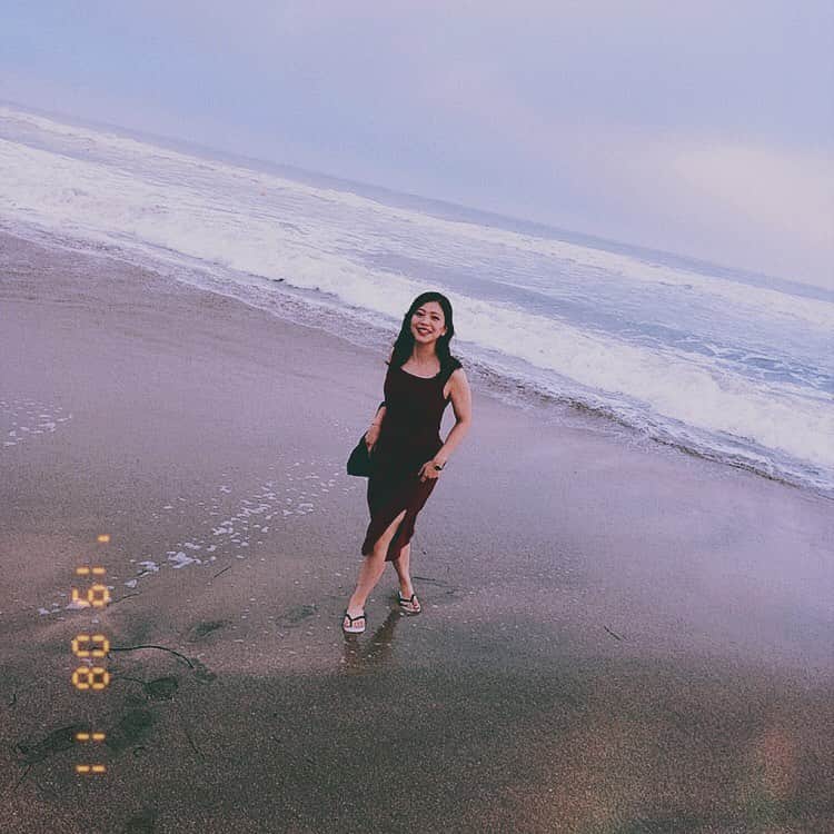 のインスタグラム：「夏の思い出...ももかわゆ #夏 #summer #夏の思い出 #海 #ドライブ #千葉 #御宿 #しんゆう #神友 #もも」