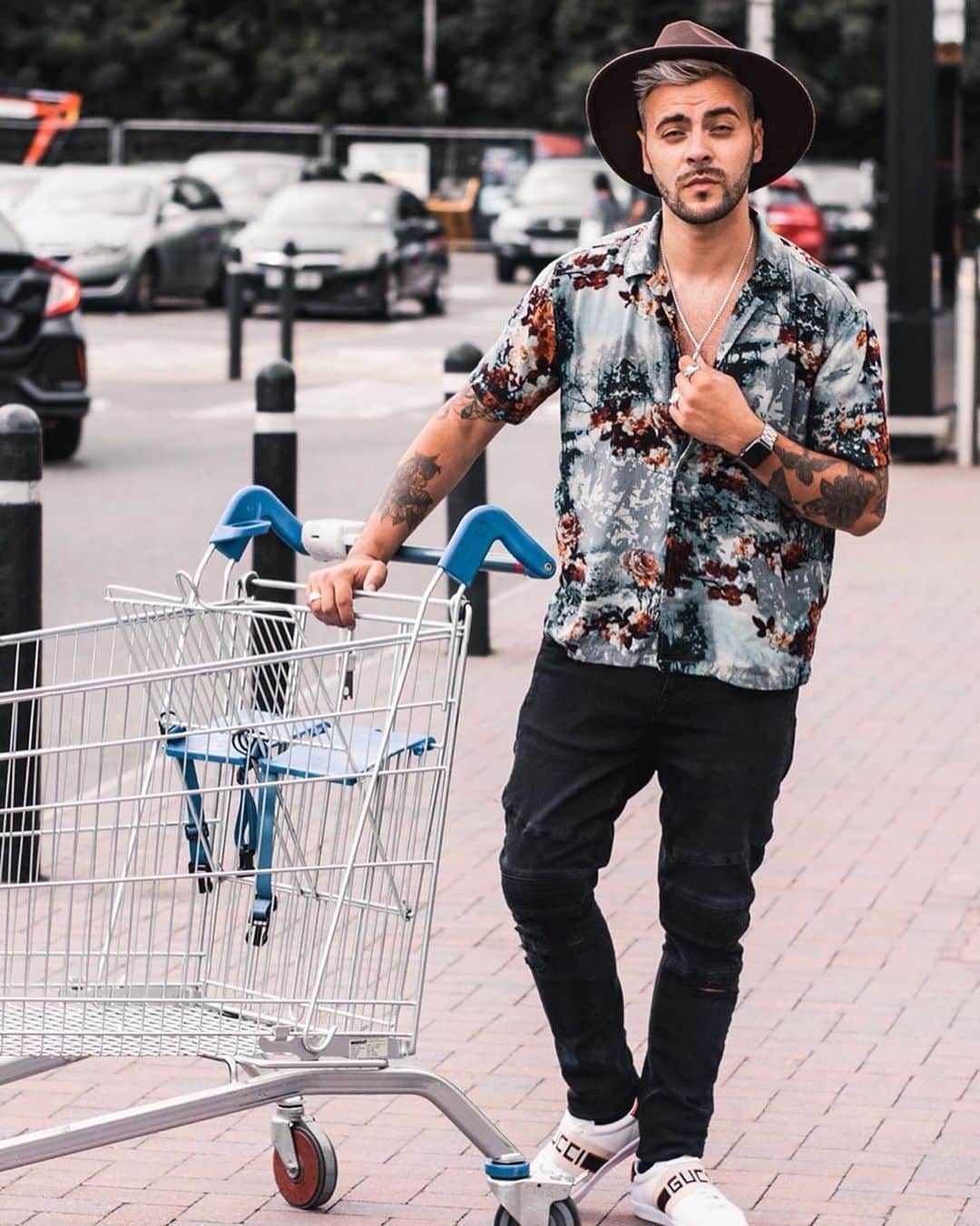STYLE4GUYSのインスタグラム：「@FashionNovaMEN has your weekend OOTD 🤙 Shop the look on @FashionNovaMEN」
