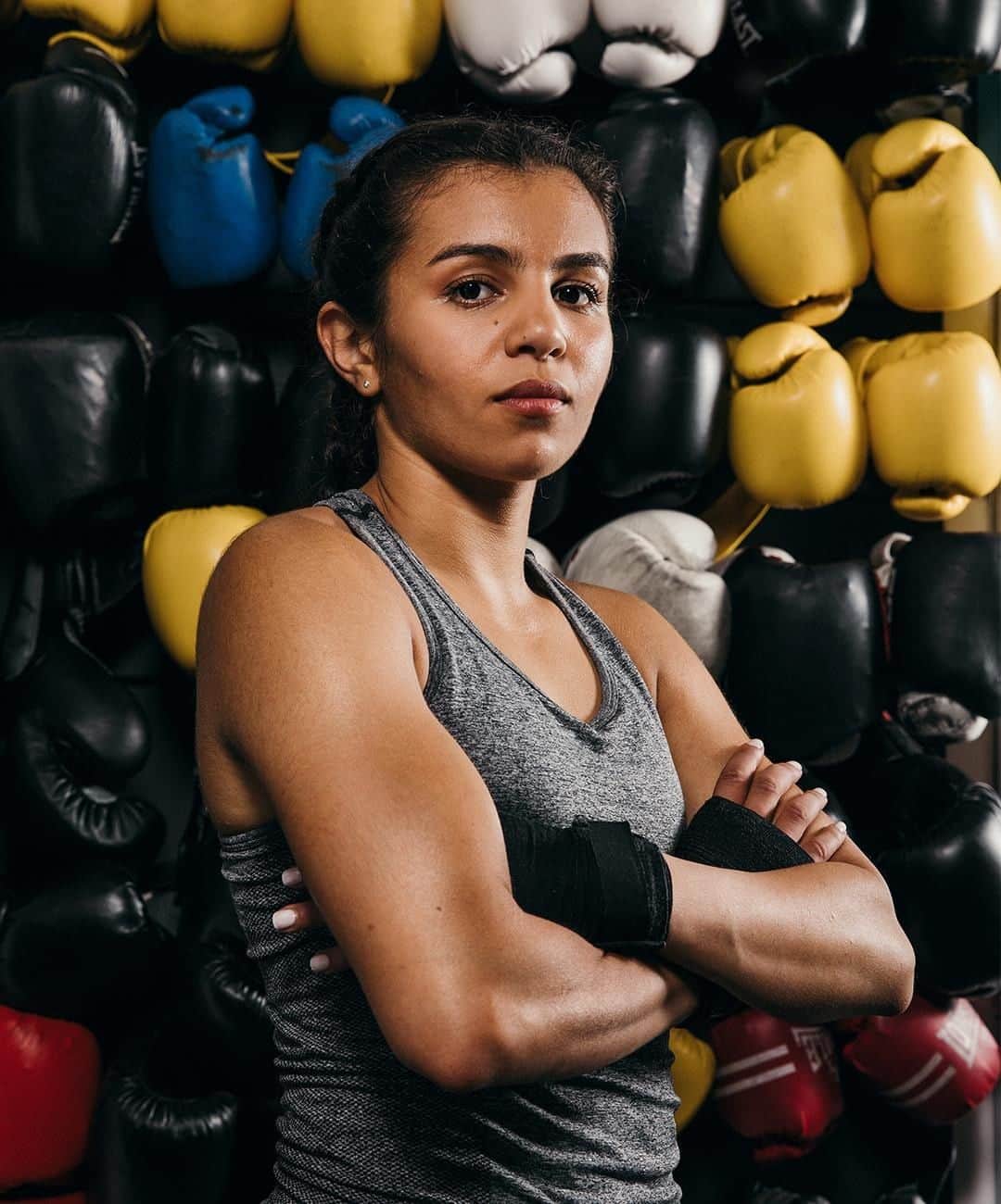 アクセサライズのインスタグラム：「"Girls don't box." "You're too pretty to be a boxer". Shattering stereotypes, Miriam Zahou pursues her passions fearlessly, both outside the ring and within. Not one to shy away from self-expression, she says it's the little details in her style that make her feel the most confident. ~ 🔍 Sterling silver stud earrings - 6817774900 Tap the link in the bio to shop now.  #EverythingYouAre #Accessorize #Accessorizer」