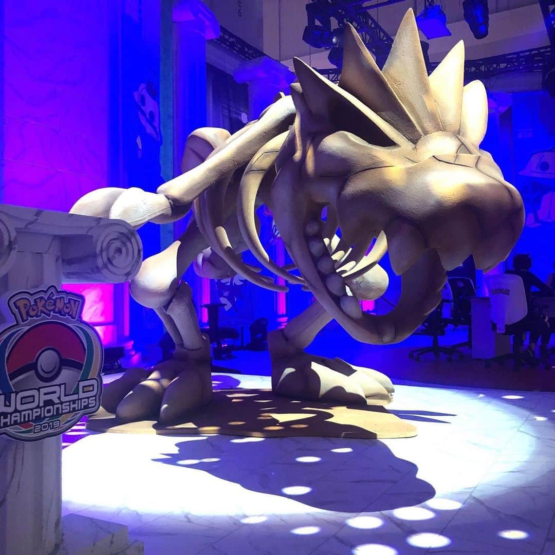 Pokémonさんのインスタグラム写真 - (PokémonInstagram)「Discover some of the awesome artifacts Pikachu found at the 2019 Pokémon World Championships.  What are you waiting for, Trainers—adventure awaits! Use #PokemonWorlds to follow along all weekend.」8月17日 1時27分 - pokemon