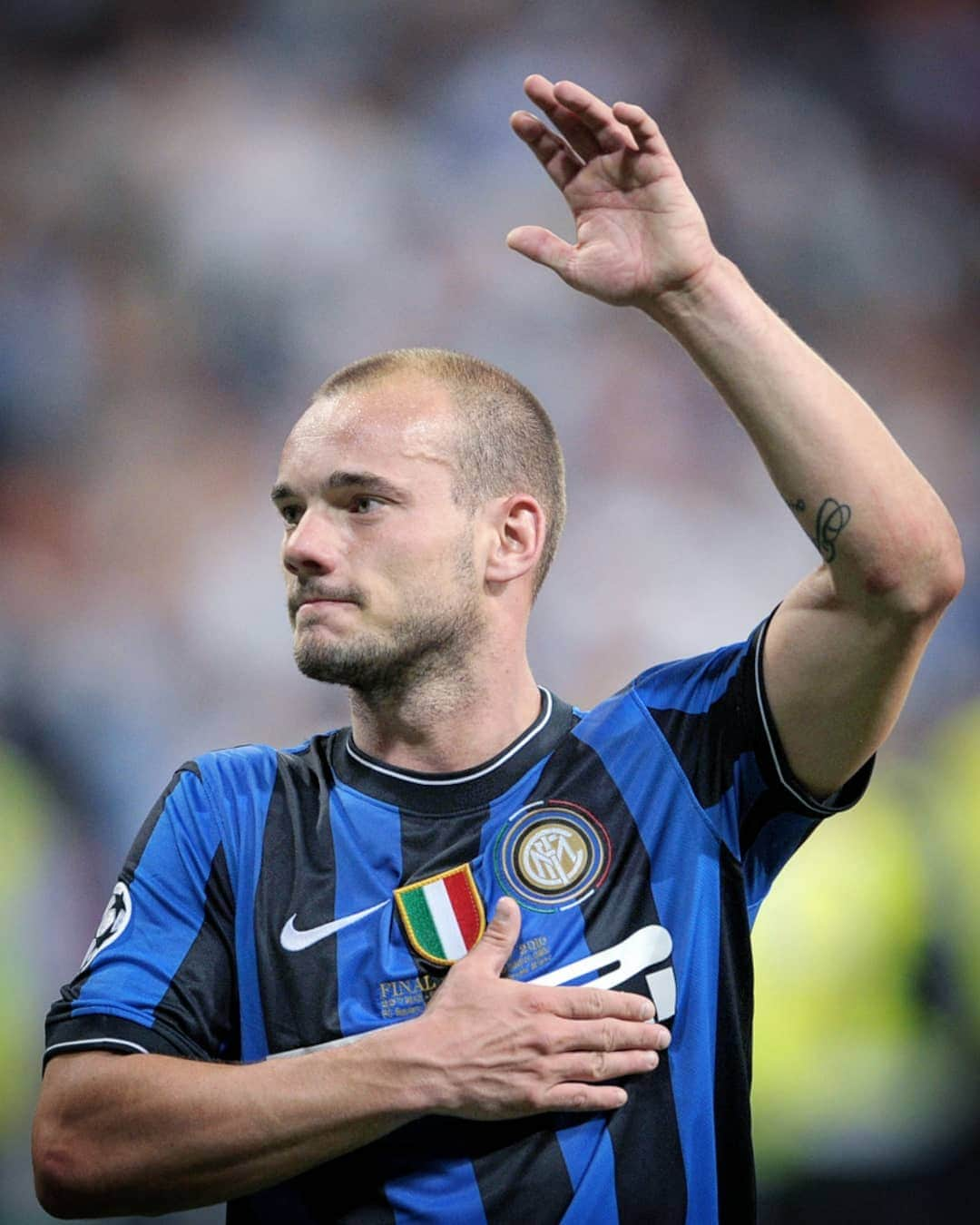 UEFAチャンピオンズリーグさんのインスタグラム写真 - (UEFAチャンピオンズリーグInstagram)「🔵⚫ Sneijder in 2010 🔥🔥🔥⁣ ⁣ #UCL #FlashbackFriday」8月17日 1時58分 - championsleague