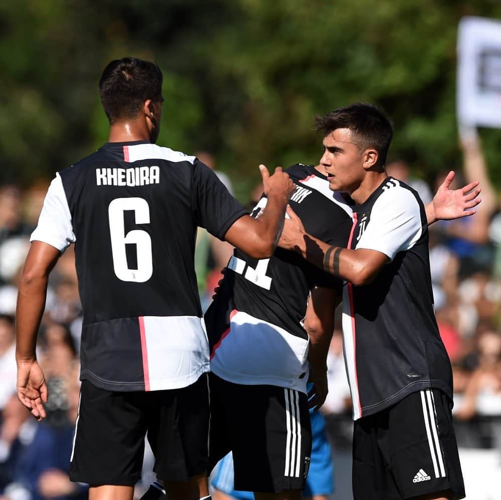 ユヴェントスFCさんのインスタグラム写真 - (ユヴェントスFCInstagram)「Last pre-season game tomorrow... who's ready for more ⚫⚪ action?! #ForzaJuve」8月17日 2時03分 - juventus