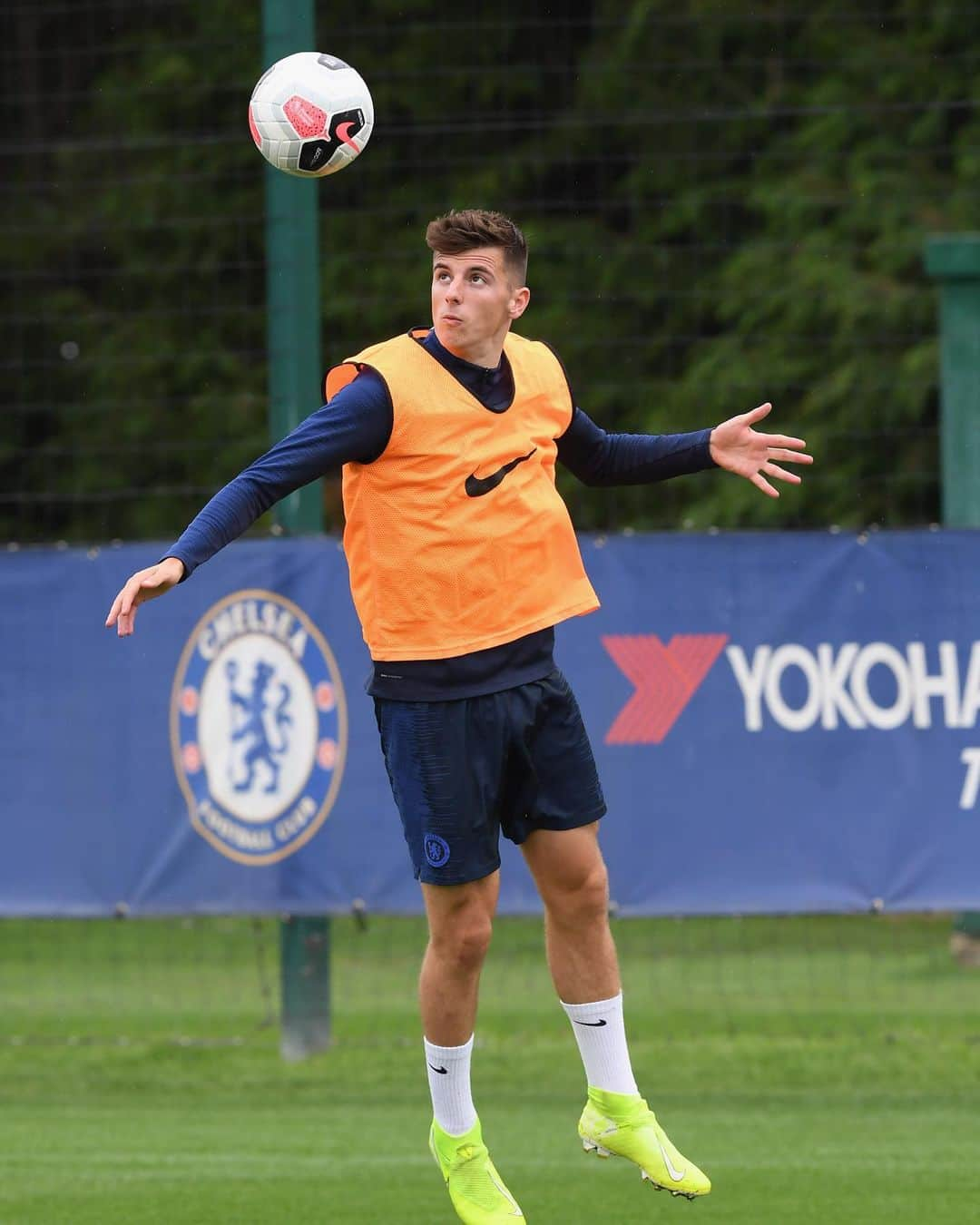 チェルシーFCさんのインスタグラム写真 - (チェルシーFCInstagram)「Heads 🆙  Back to training before Leicester! 💪 #CFC #Chelsea」8月17日 2時23分 - chelseafc