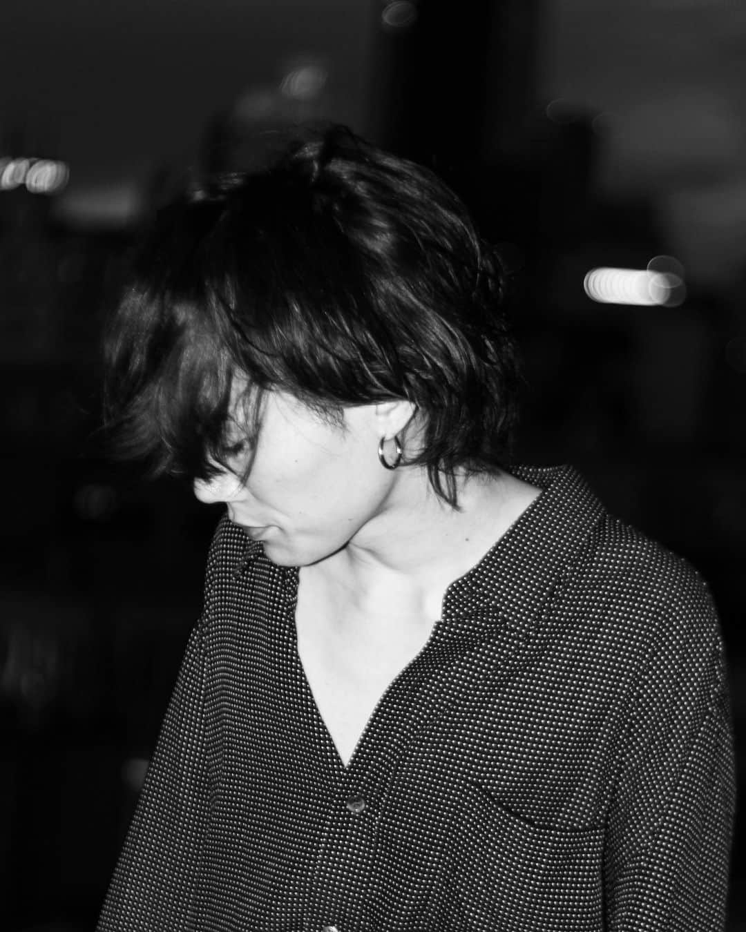 花沢将人のインスタグラム：「Live in the present, let go of the past, and don't worry about the future...」