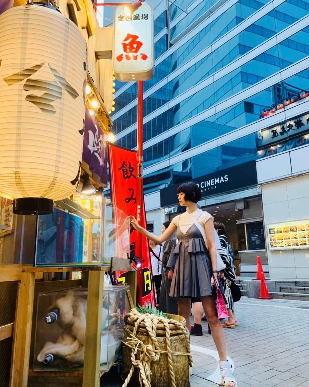 水野しずのインスタグラム：「ポケットモンスター魚・貝 (この写真はろるらりさんが撮ってくれました)」