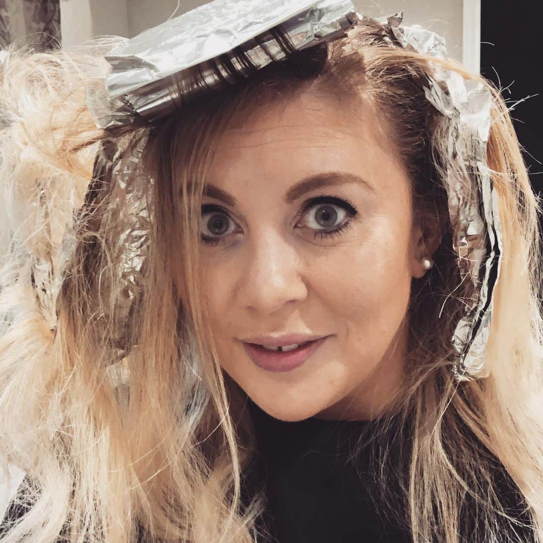 ルイーズ・ペントランドさんのインスタグラム写真 - (ルイーズ・ペントランドInstagram)「Time for a change! Any guesses what I’m going for? 💁🏼‍♀️💇🏼‍♀️💆🏼‍♀️ As always, best stylist in the world, @afhairstylist. 👌🏻」8月16日 18時49分 - louisepentland