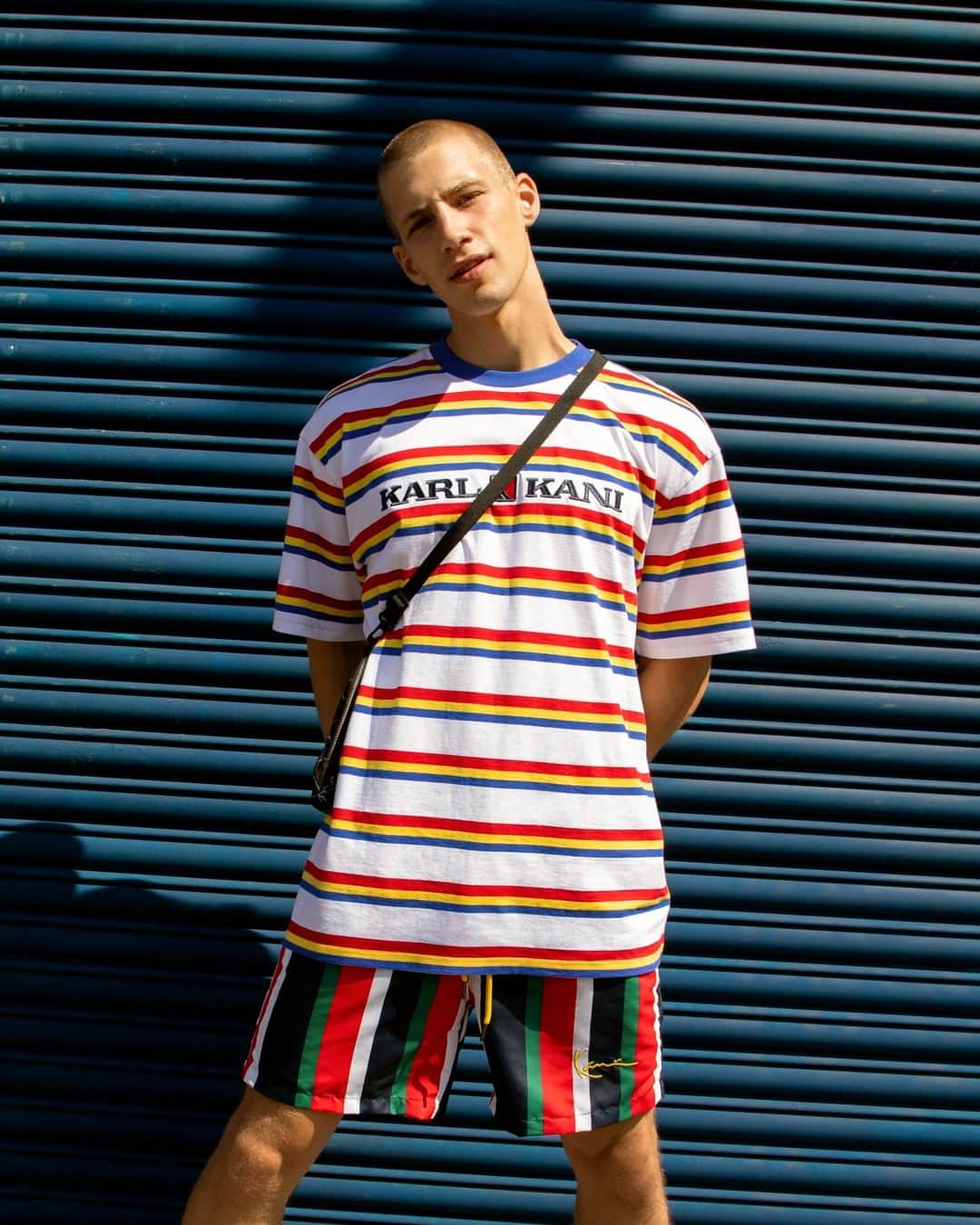 ASOSさんのインスタグラム写真 - (ASOSInstagram)「Best paired with your daytime plans ☀️ 🔎 Karl Kani retro stripe T-shirt with embroidered logo in white (1470910)」8月16日 19時00分 - asos