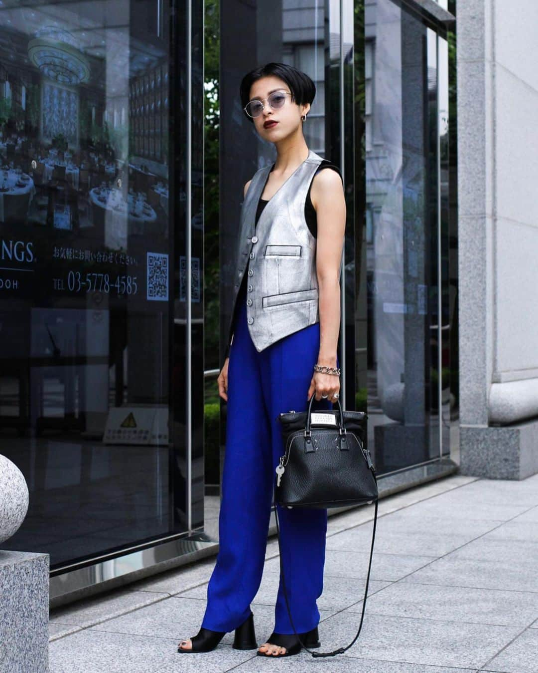 Fashionsnap.comさんのインスタグラム写真 - (Fashionsnap.comInstagram)「【#スナップ_fs】 Name 山中 詩穂  Vest #MM6MaisonMargiela Pants #MaisonMargiela Bag #MaisonMargiela Shoes #MM6MaisonMargiela Eyewear #BLANC Bracelet #TOGAPULLA Belt #TOGAPULLA  #fashionsnap #fashionsnap_women」8月16日 19時01分 - fashionsnapcom